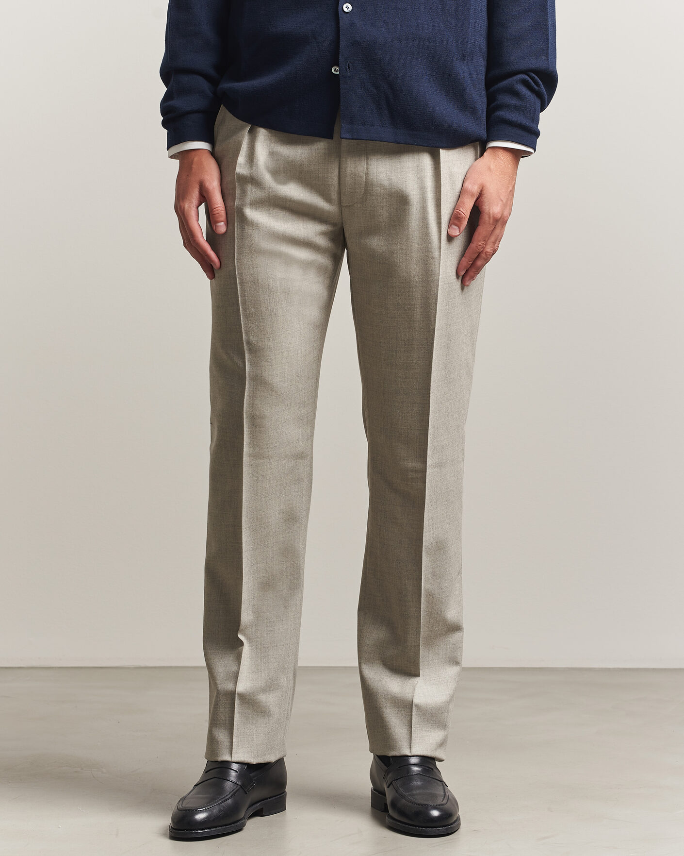 Homme | Pantalons | Ralph Lauren Purple Label | Gregory Pleated Flannel Trousers Pearl Grey