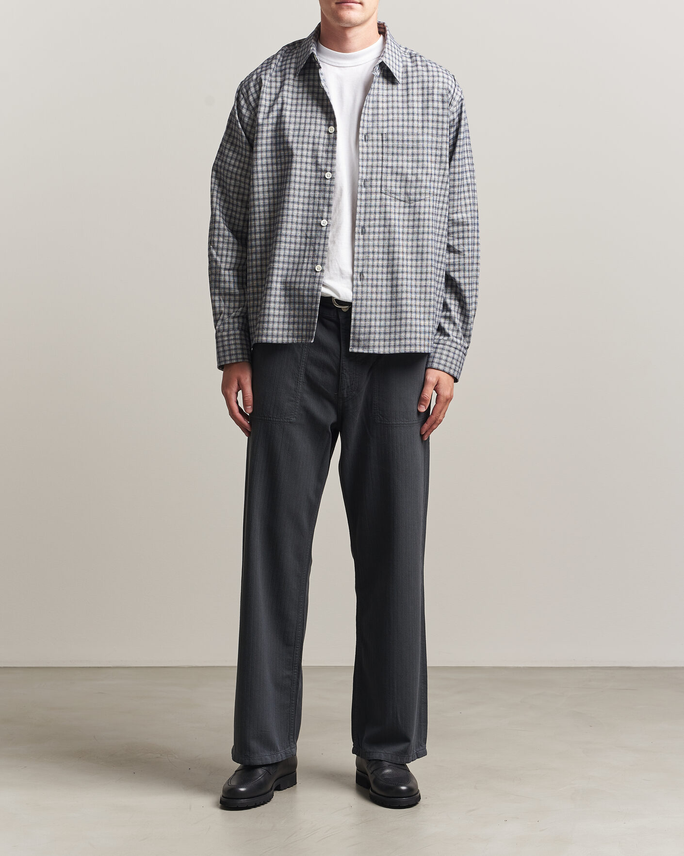 Heren | Broeken | Jeanerica | Genua Worker Chino Chevron Anthracite