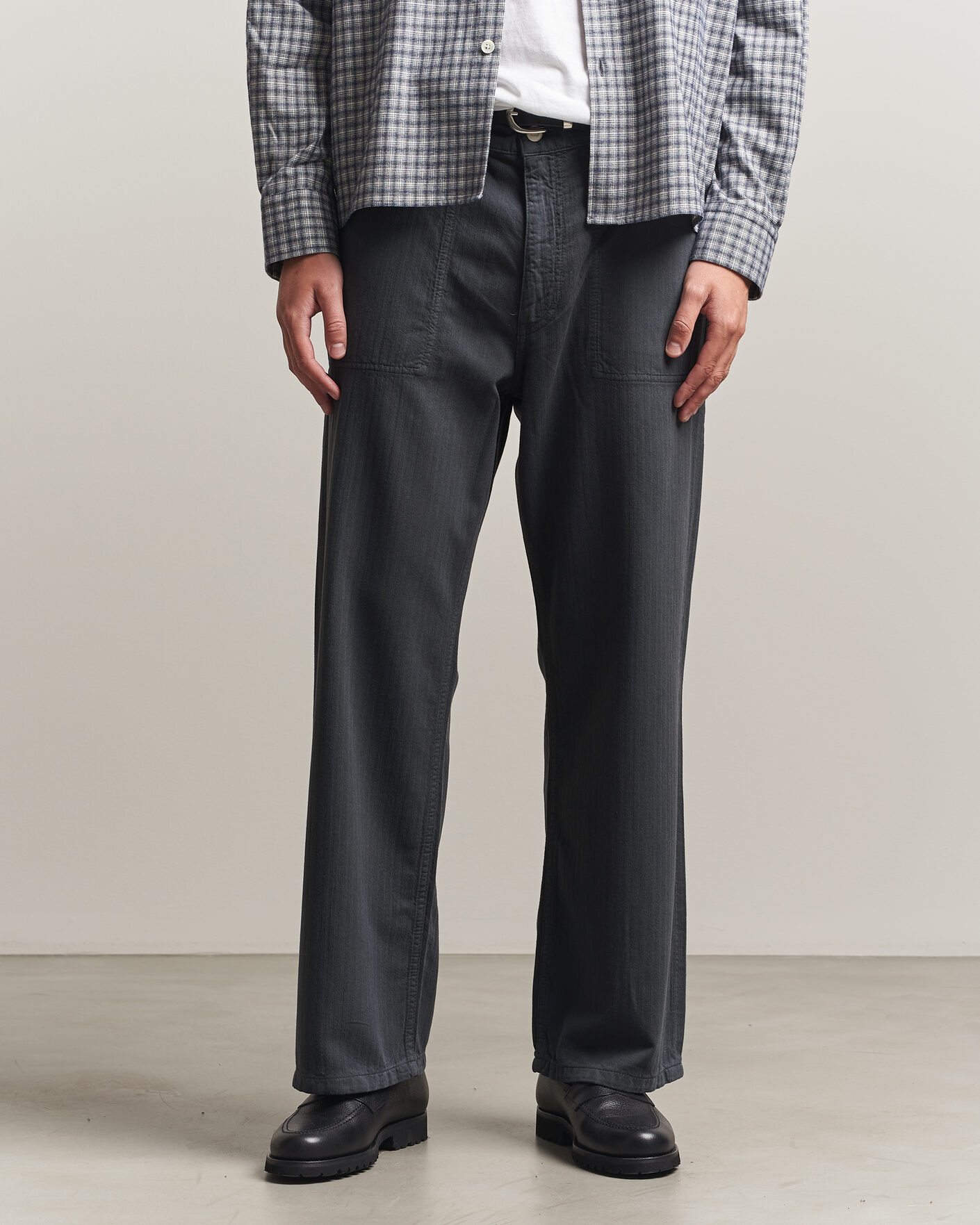 Heren | Broeken | Jeanerica | Genua Worker Chino Chevron Anthracite