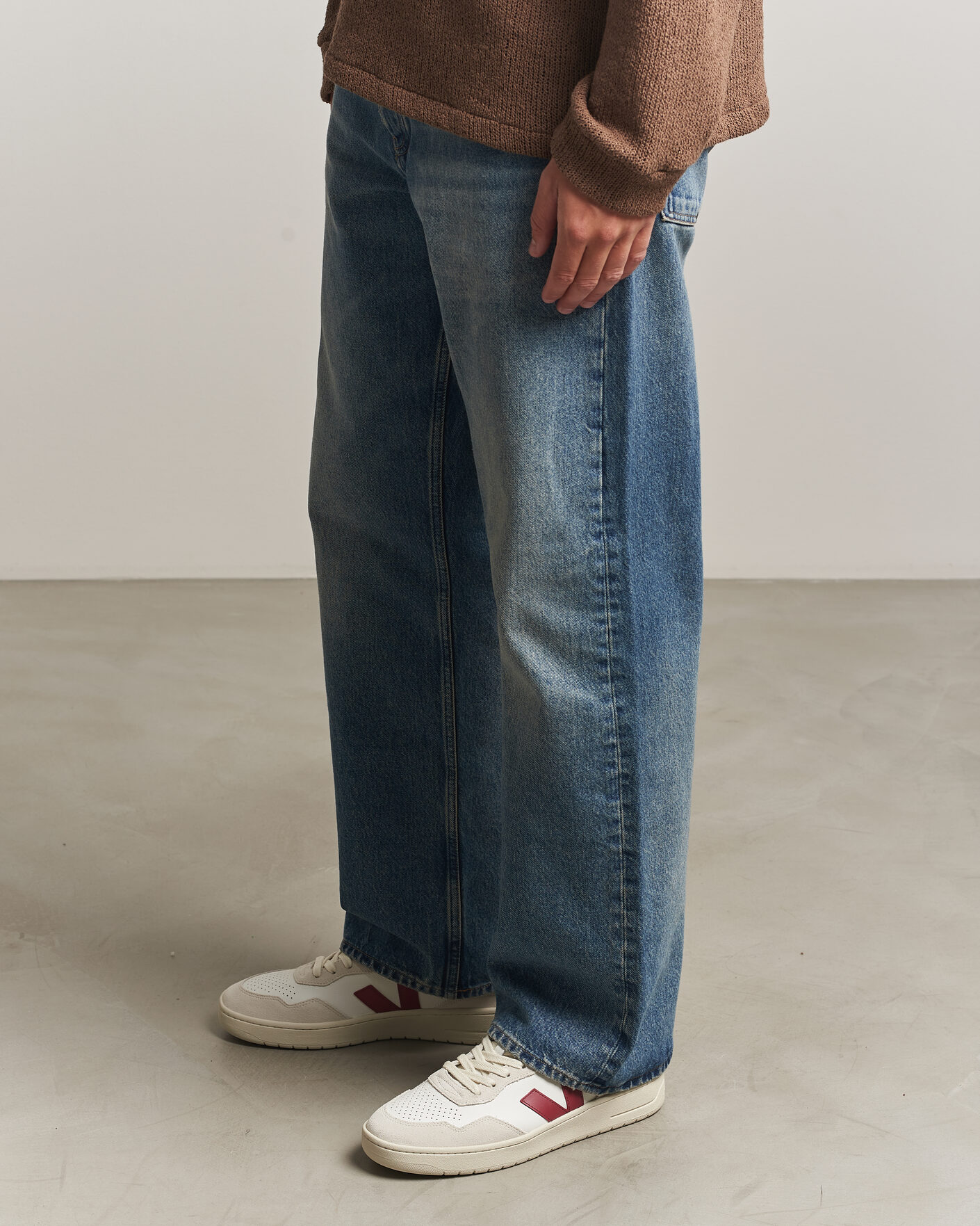 Heren | Sneakers | Veja | V-90 Sneaker White/Marsala Natural