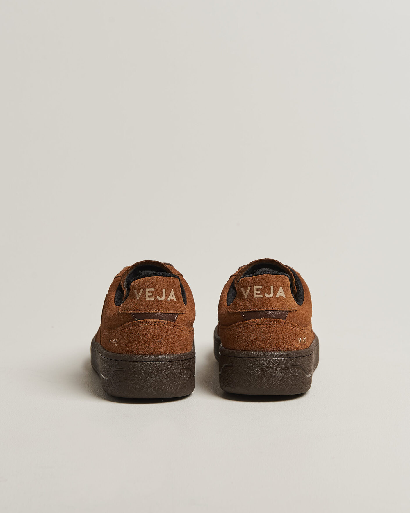 Homme | Baskets | Veja | V-90 Suede Sneaker Full Cognac/Eagle