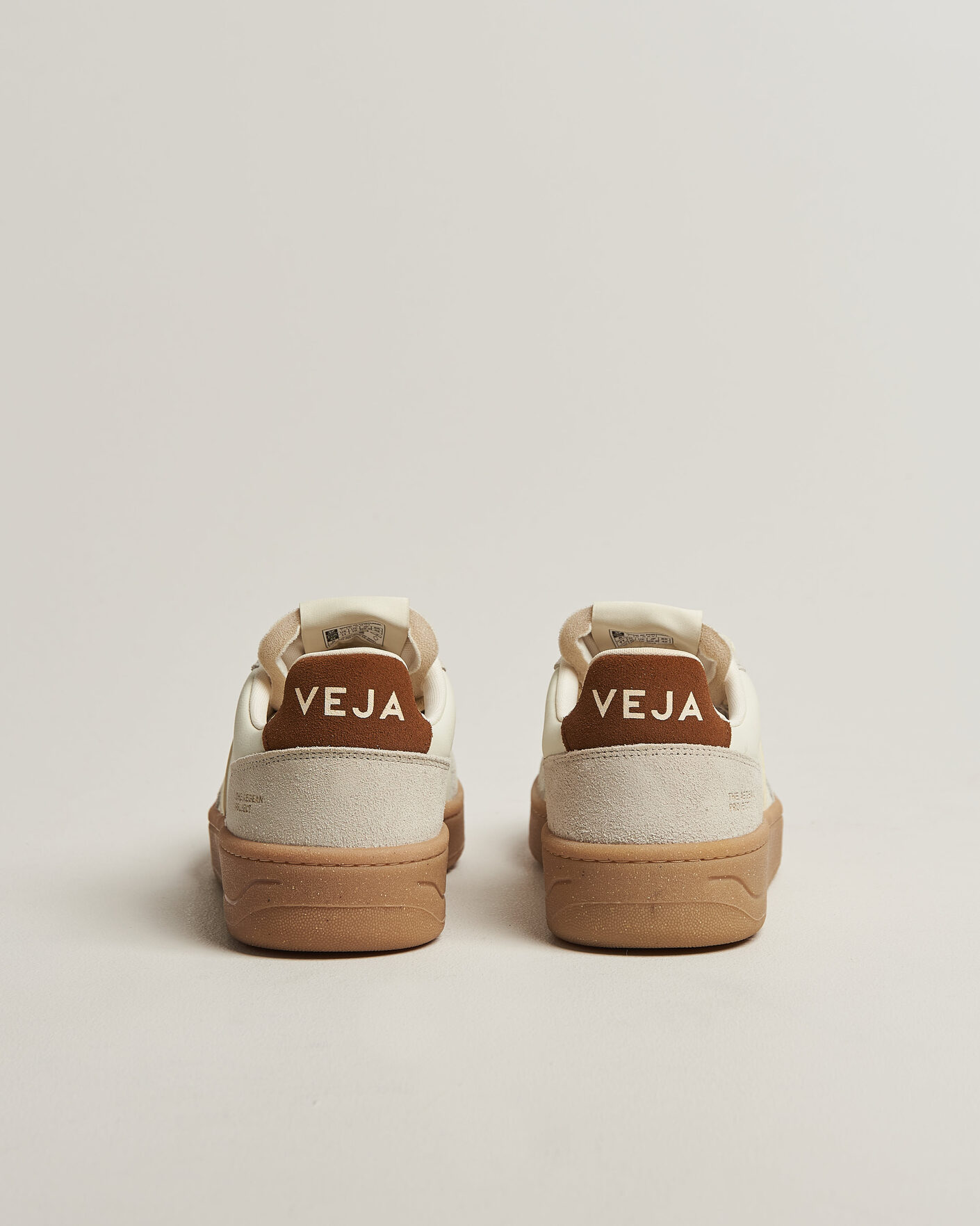 Homme | Baskets | Veja | V-82 Sneaker Pure Calcaire/Cognac