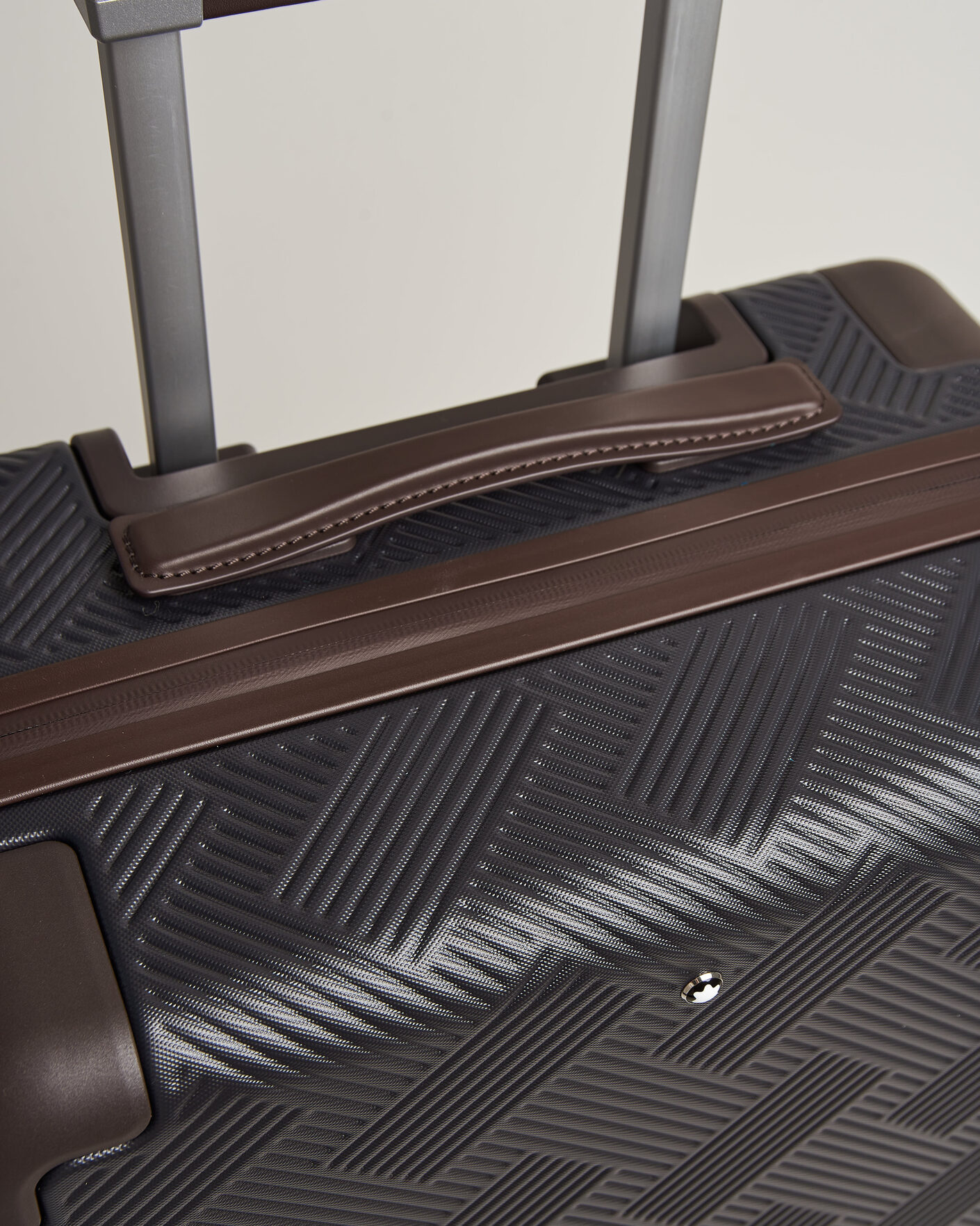 Homme | Sacs | Montblanc | #MY4810 Cabin Extreme 3.0 Compact Trolley Navy Blue