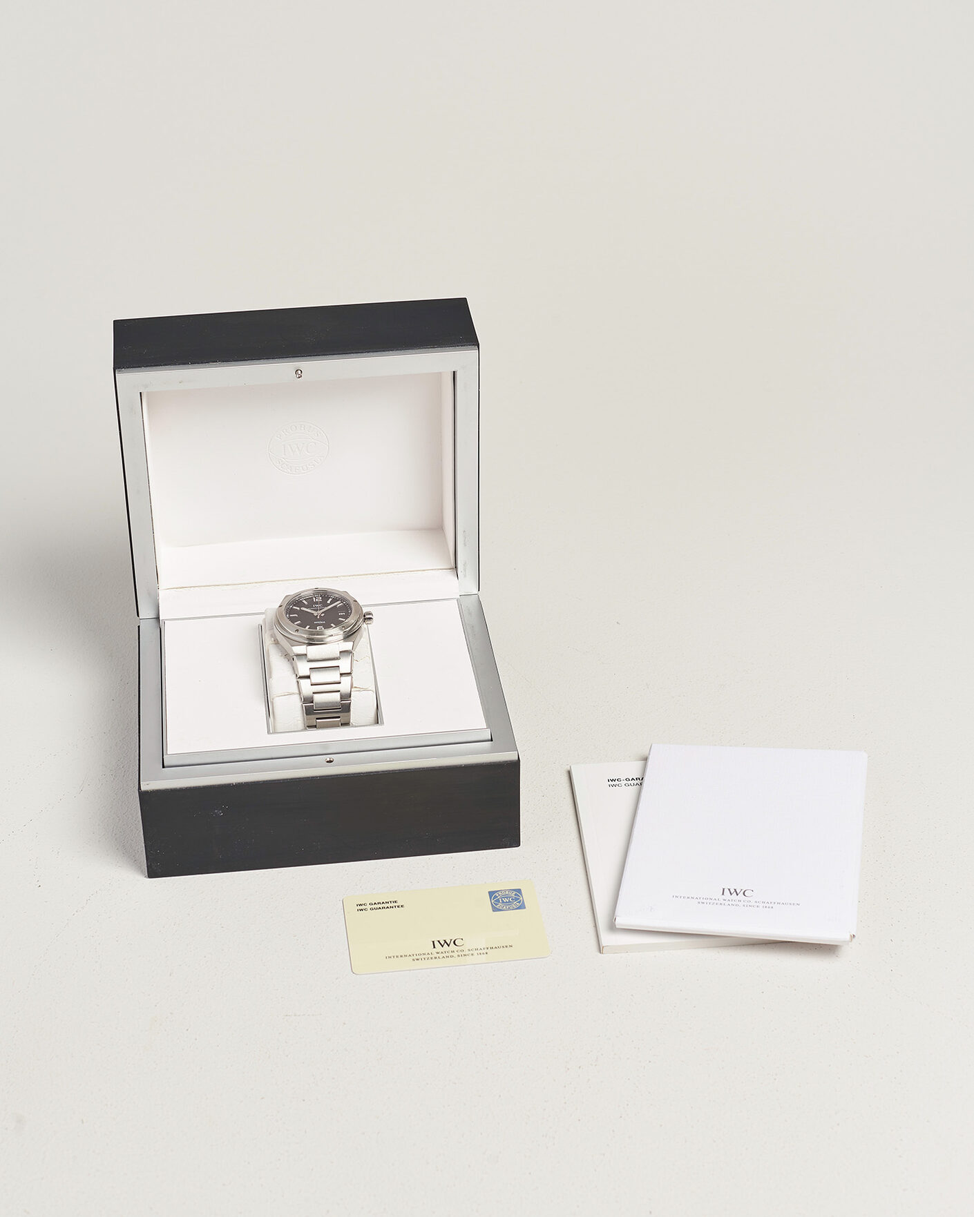 Homme | Pre-Owned & Vintage Watches | IWC Pre-Owned | Ingenieur