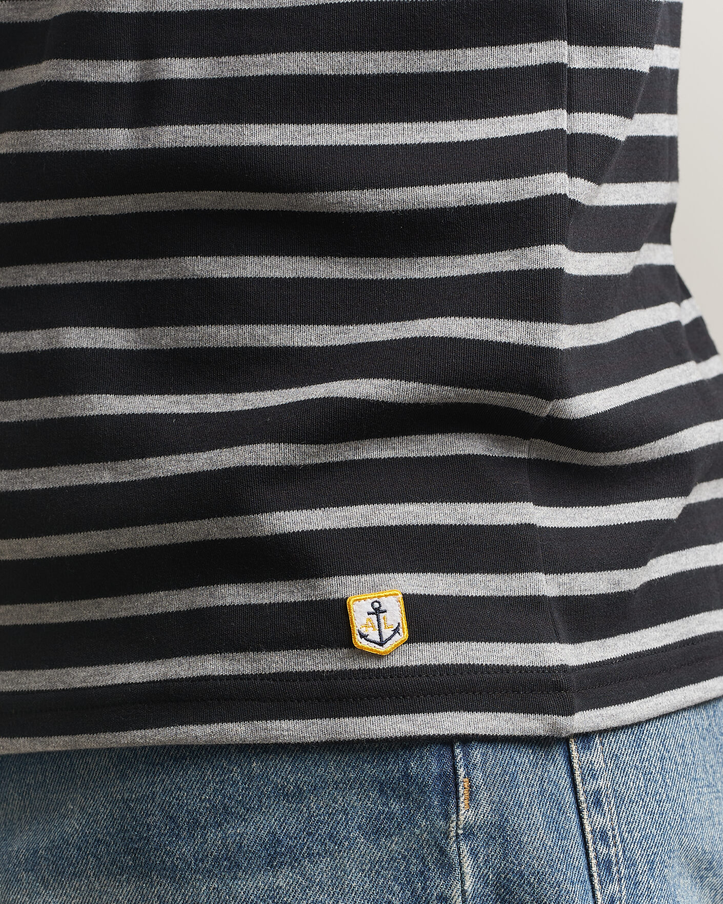Homme | T-shirts | Armor-lux | Houat Héritage Stripe Long Sleeve T-Shirt Black/Grey