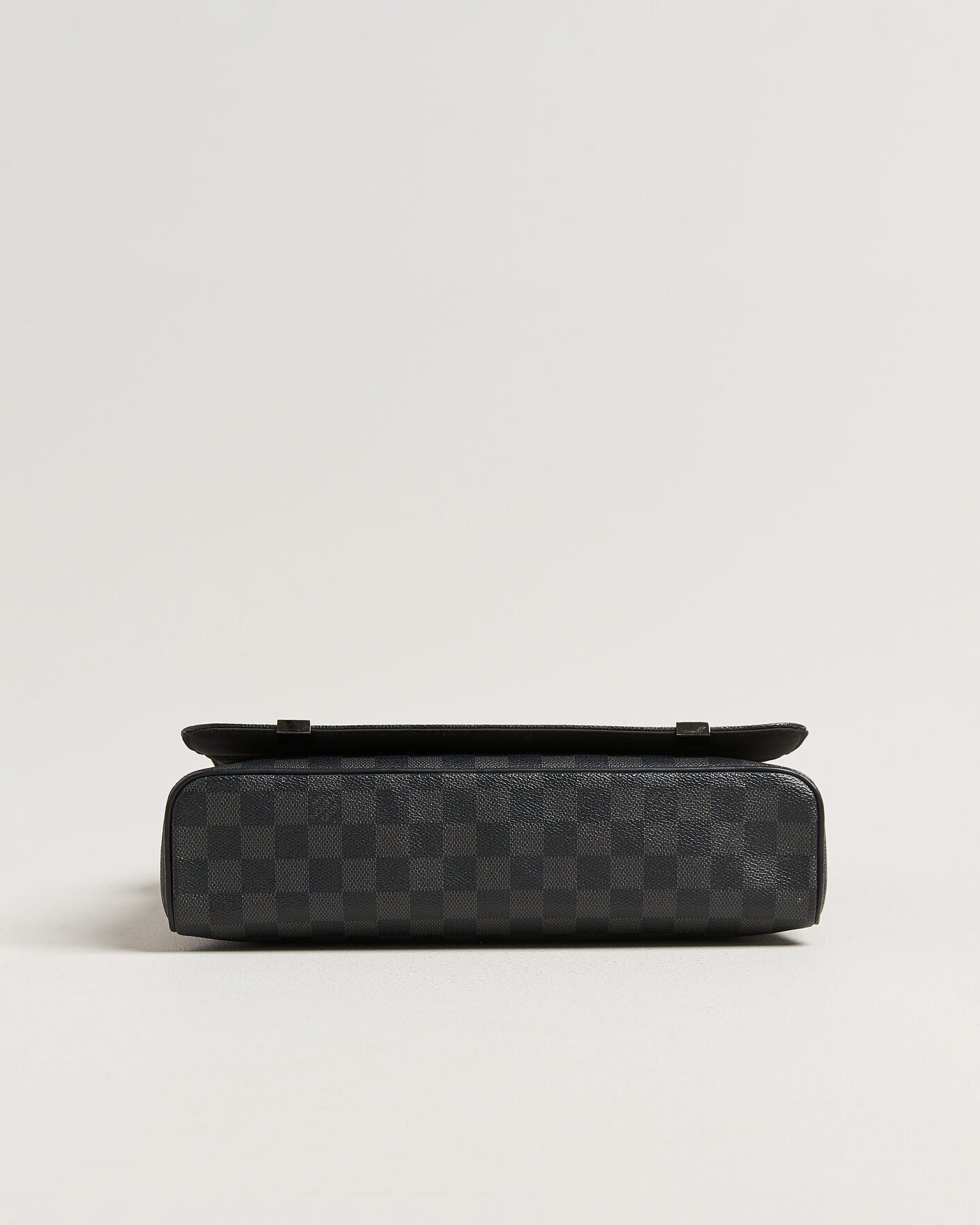 Heren | Pre-Owned & Vintage Bags | Louis Vuitton Pre-Owned | Louis Vuitton District Messenger Bag MM Damier Graphite