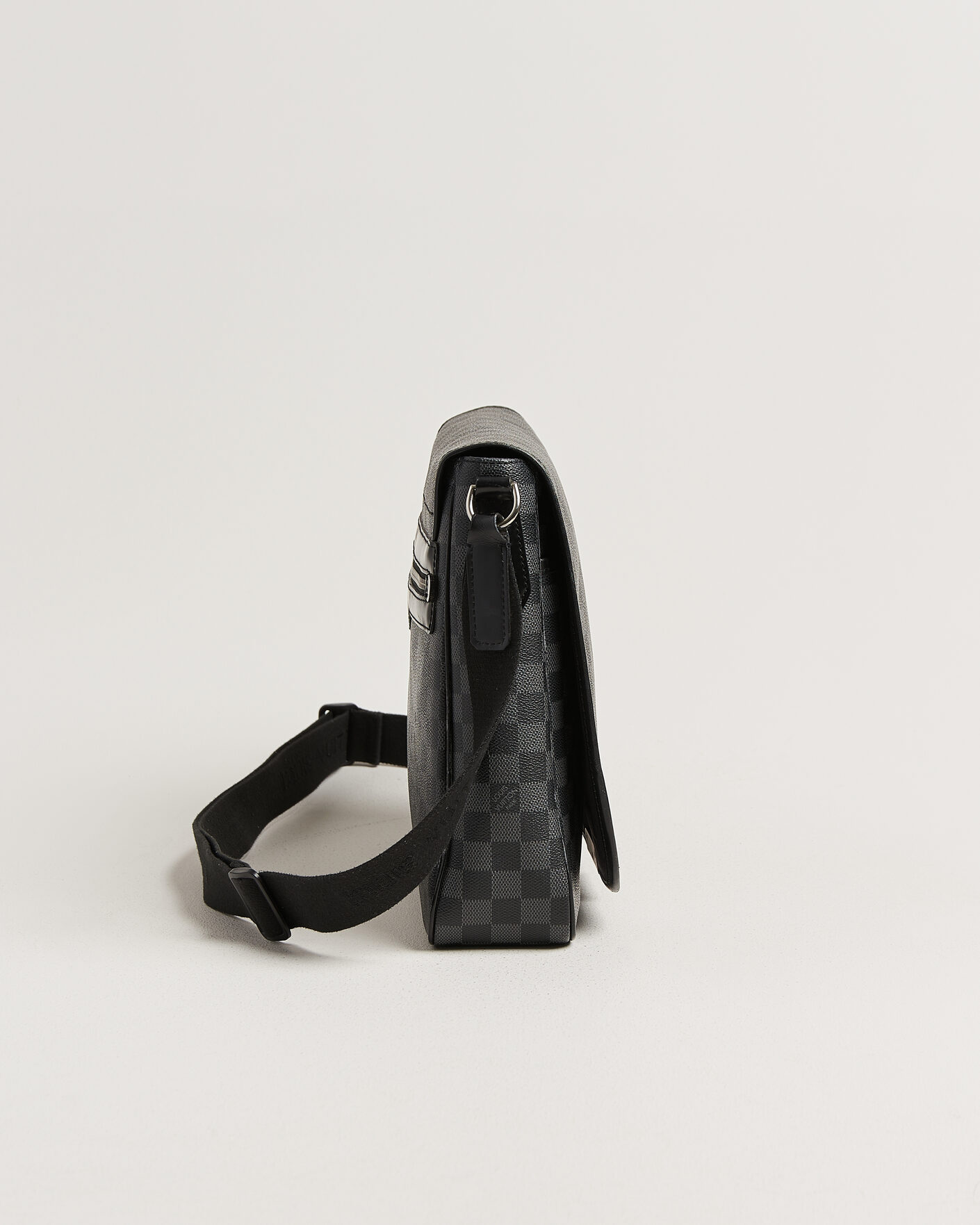 Heren | Pre-Owned & Vintage Bags | Louis Vuitton Pre-Owned | Daniel Shoulder Bag MM Damier Graphite
