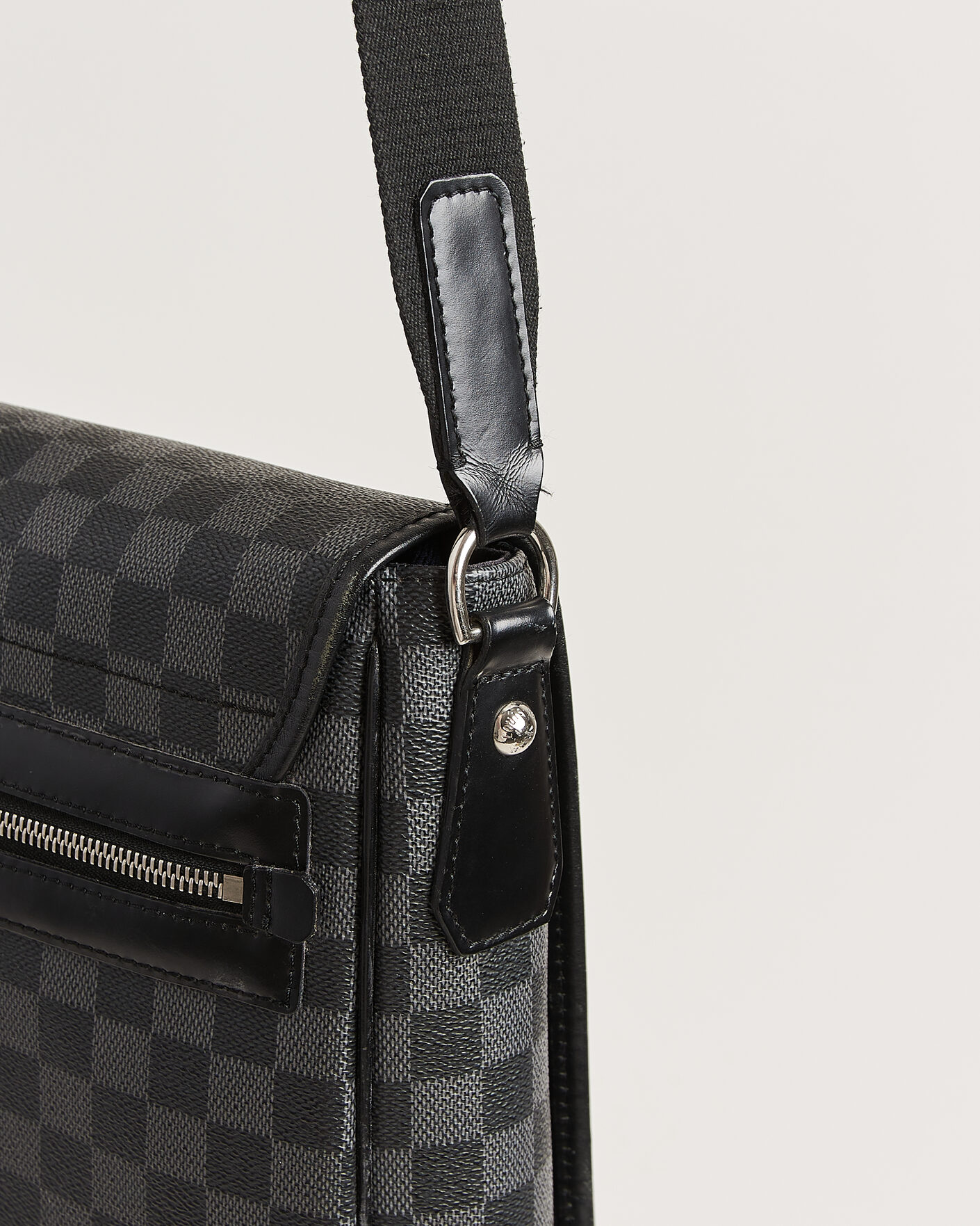 Heren | Pre-Owned & Vintage Bags | Louis Vuitton Pre-Owned | Daniel Shoulder Bag MM Damier Graphite
