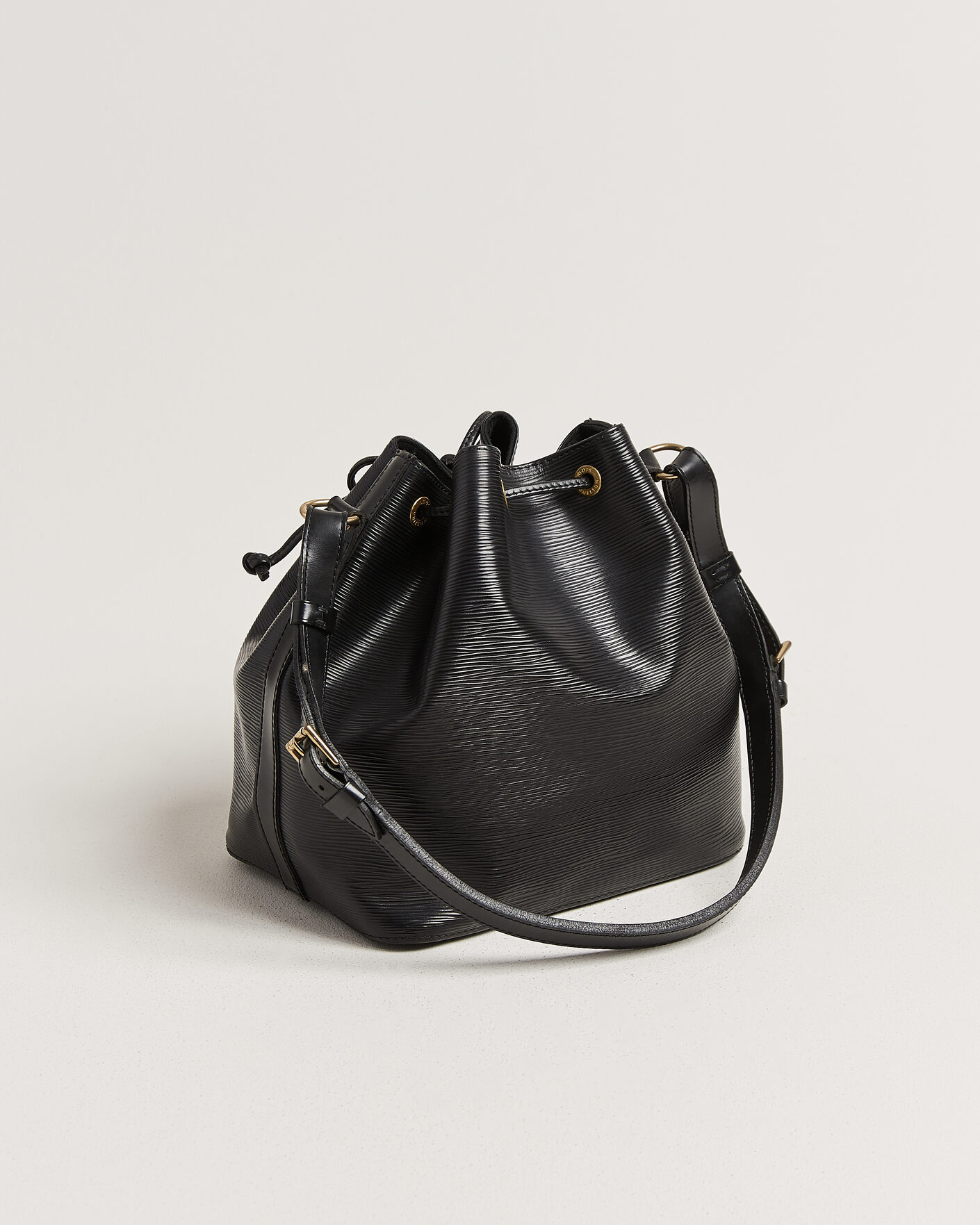 Heren | Pre-Owned & Vintage Bags | Louis Vuitton Pre-Owned | Petit Noé Epi Leather Black