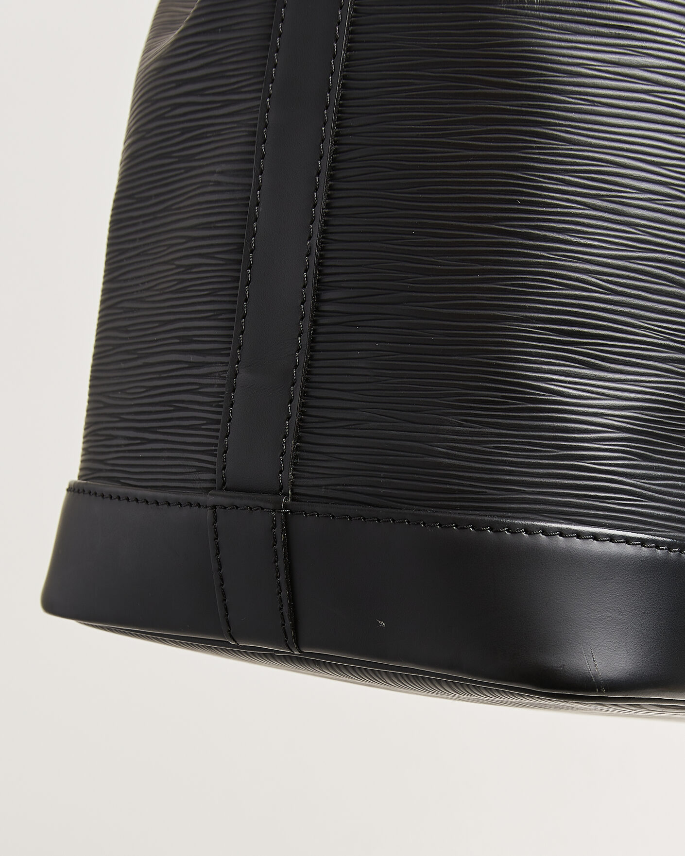 Heren | Pre-Owned & Vintage Bags | Louis Vuitton Pre-Owned | Noé Epi Leather Black