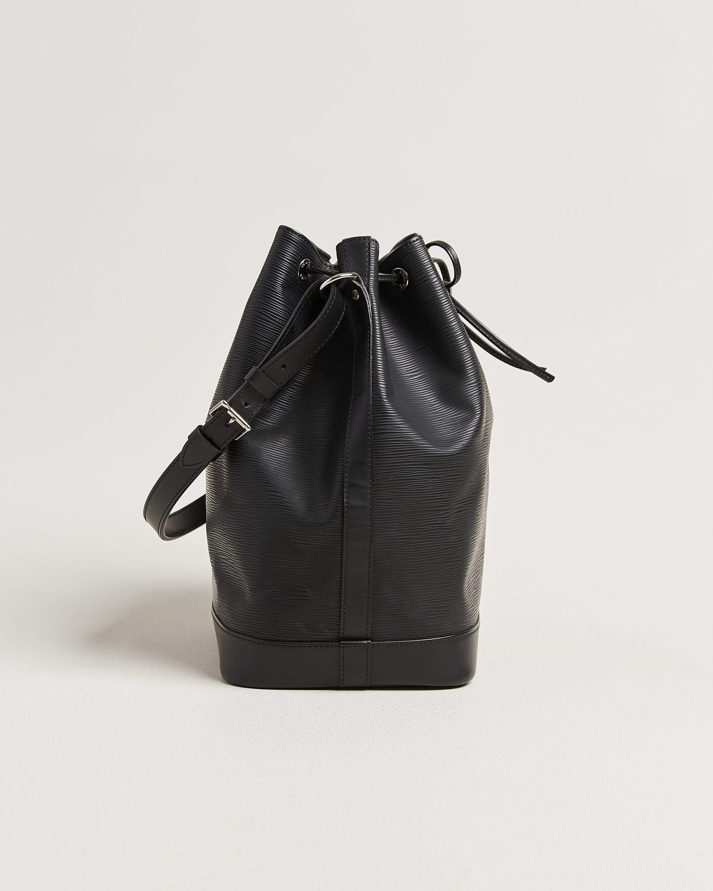 Heren | Pre-Owned & Vintage Bags | Louis Vuitton Pre-Owned | Noé Epi Leather Black
