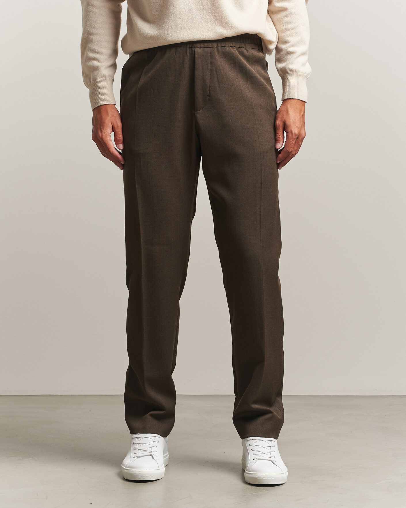 Homme | Pantalons | Filippa K | Theo Relaxed Wool Trousers Walnut Brown