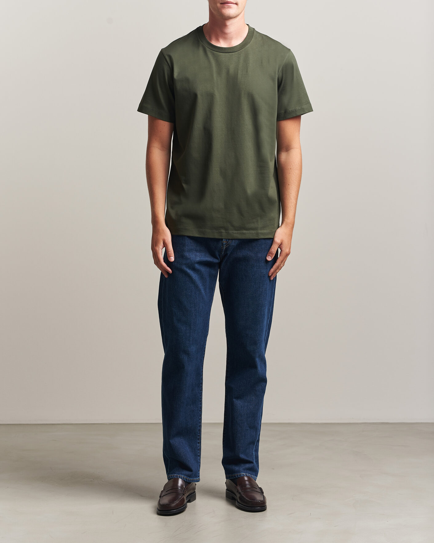 Homme | T-shirts | Filippa K | Filip Crew Neck T-Shirt Night Green