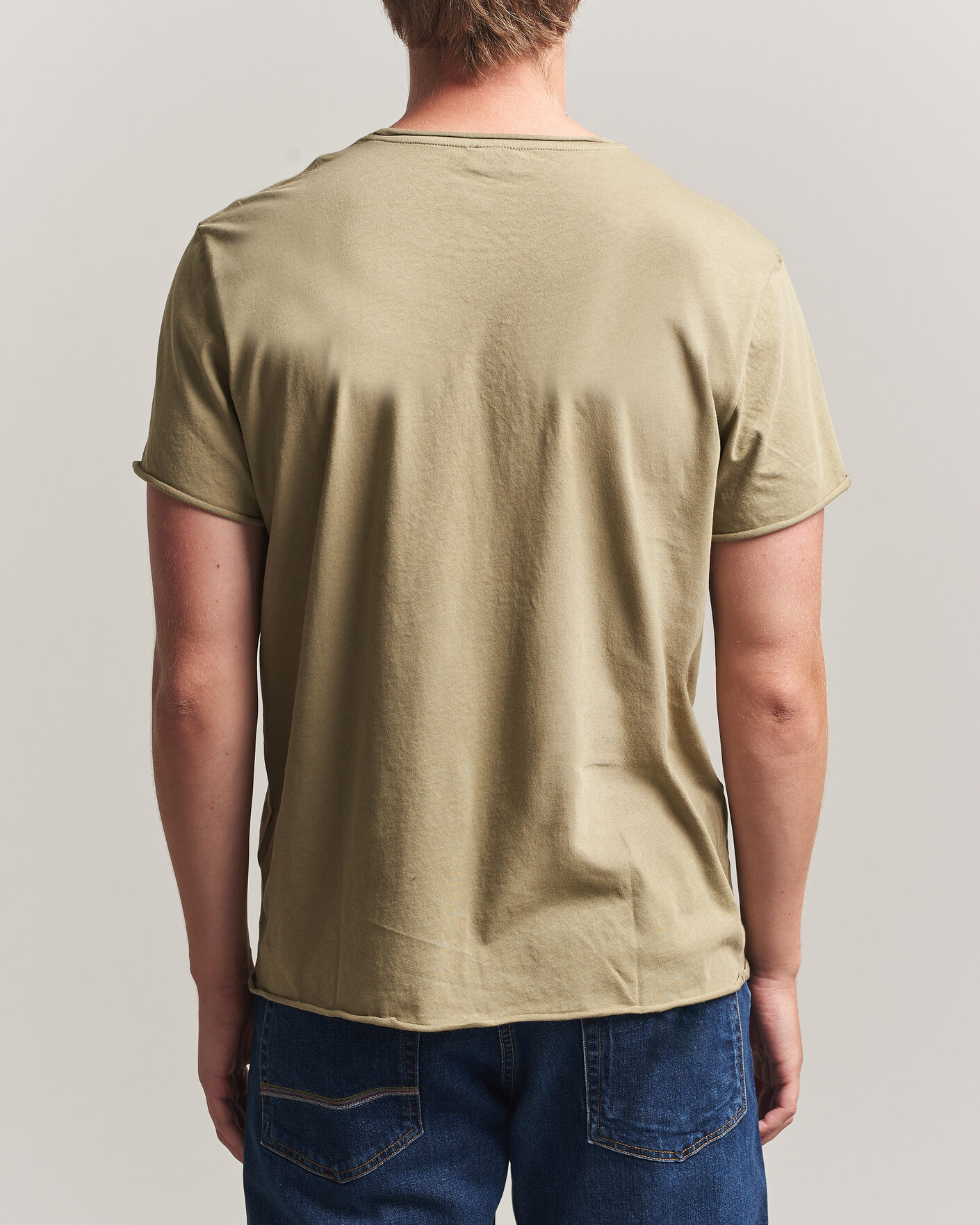 Homme | T-shirts | Filippa K | Roll Neck Crew Neck T-Shirt Light Olive Green