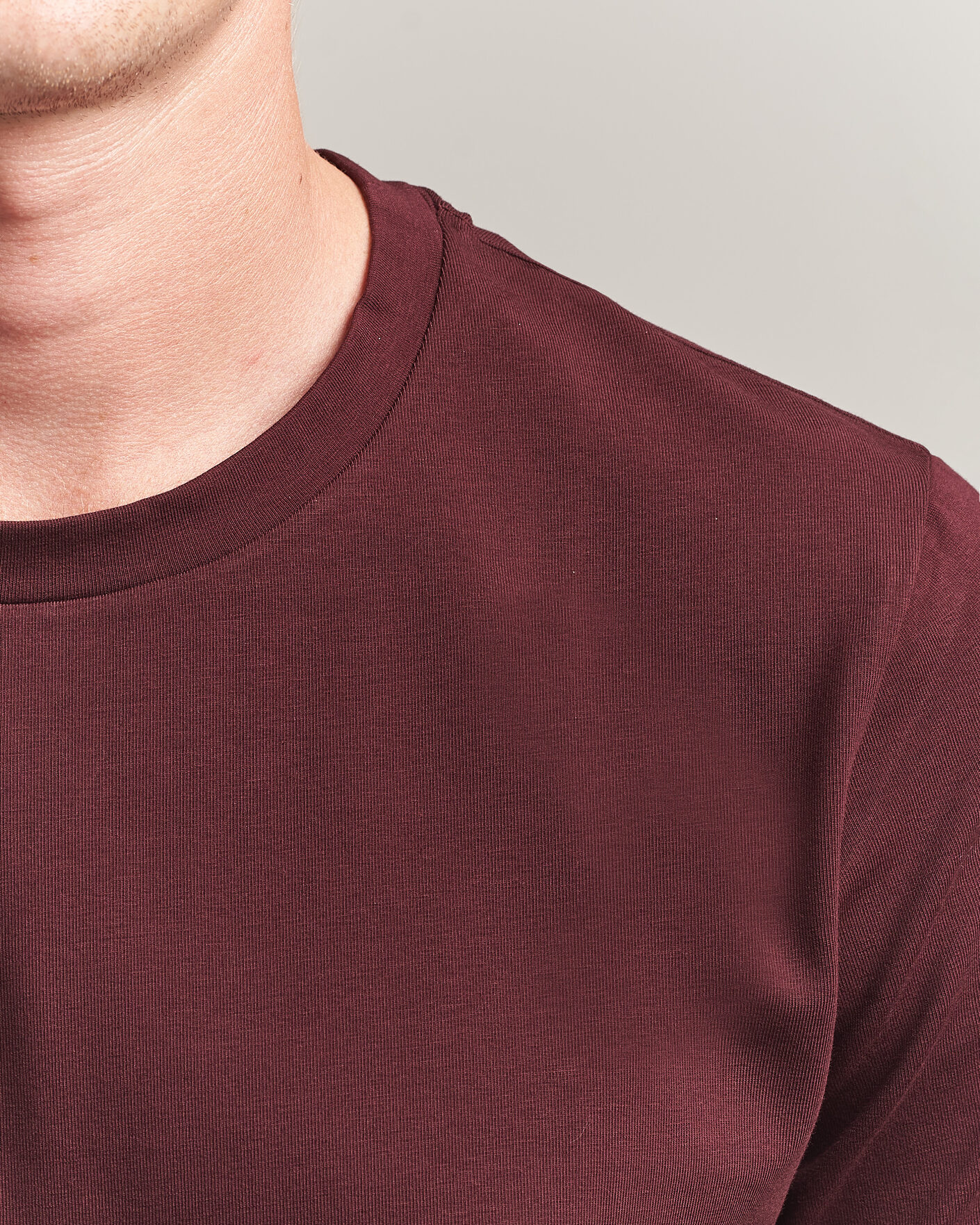 Homme | T-shirts | Filippa K | Soft Lycra T-Shirt Dark Burgundy