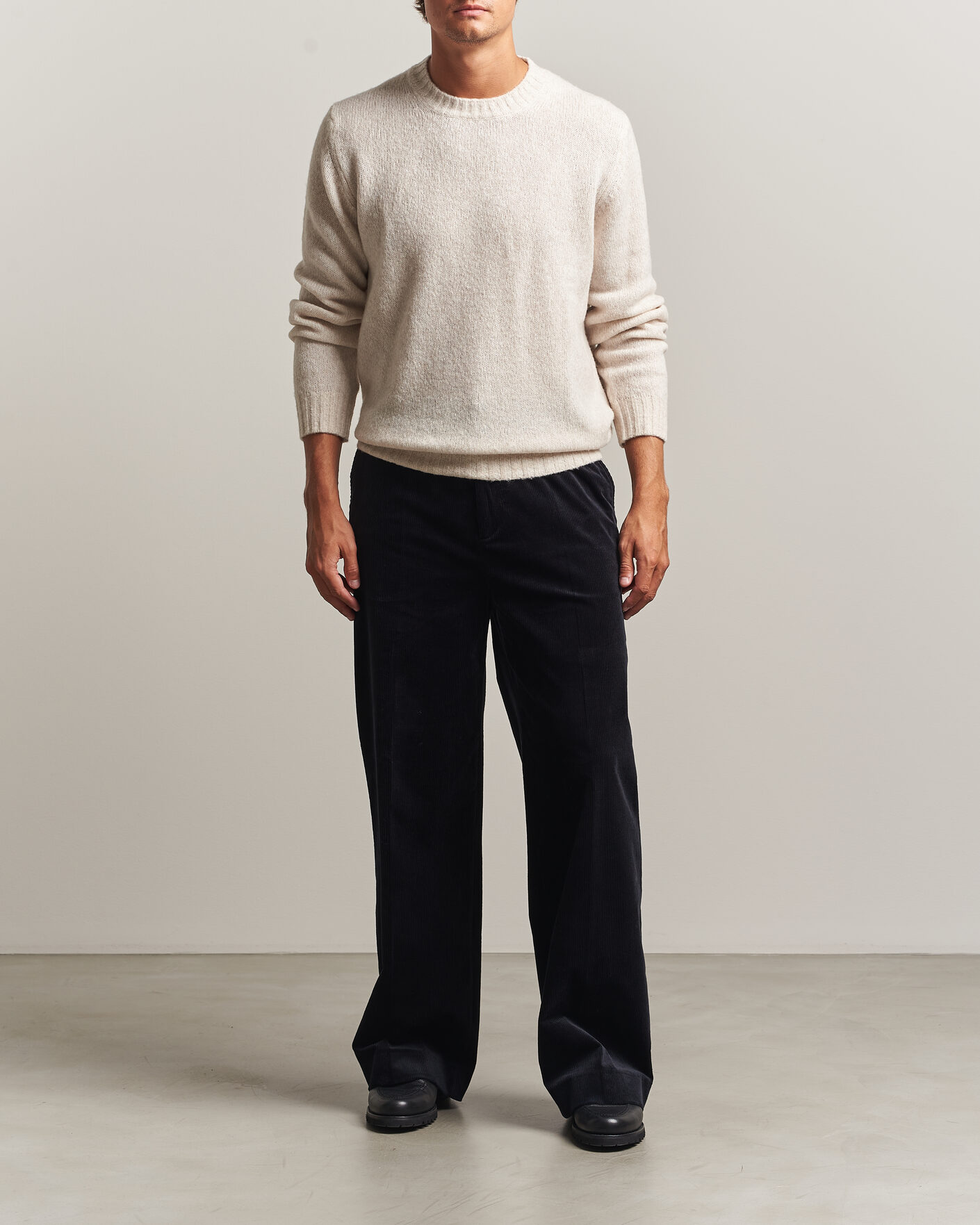 Homme | Pantalons | Filippa K | Hector Corduroy Trousers Dark Navy