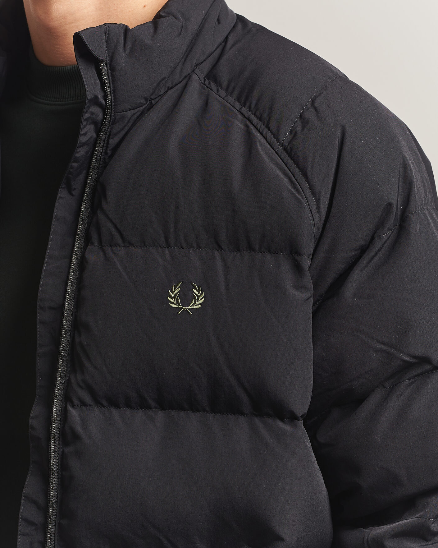 Homme | Manteaux Et Vestes | Fred Perry | Raglan Sleeve Padded Jacket Black