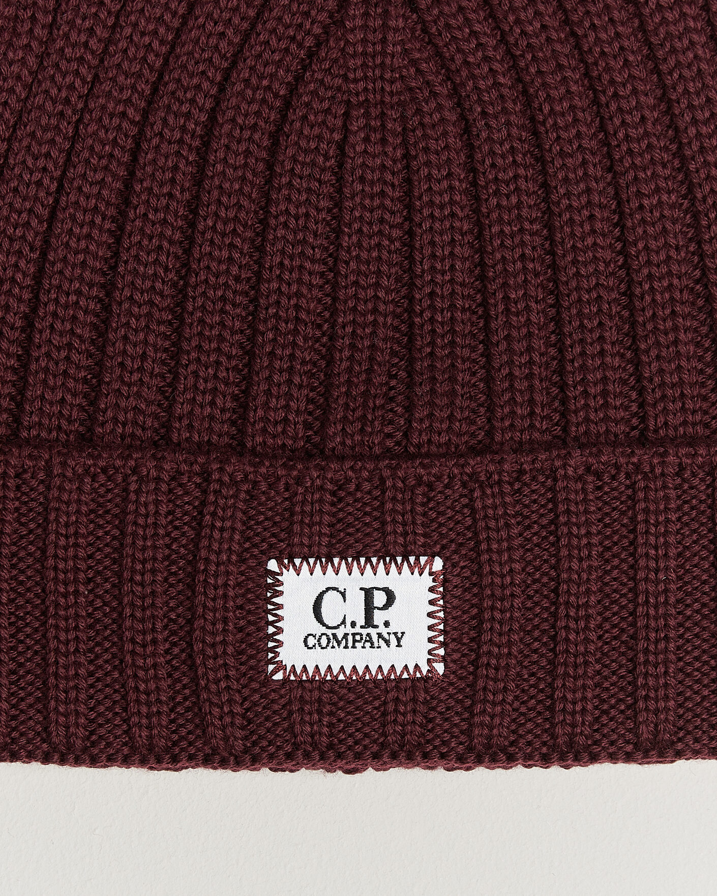 Heren | Mutsen | C.P. Company | Extra Fine Merino Rib Knitted Hat Burgundy
