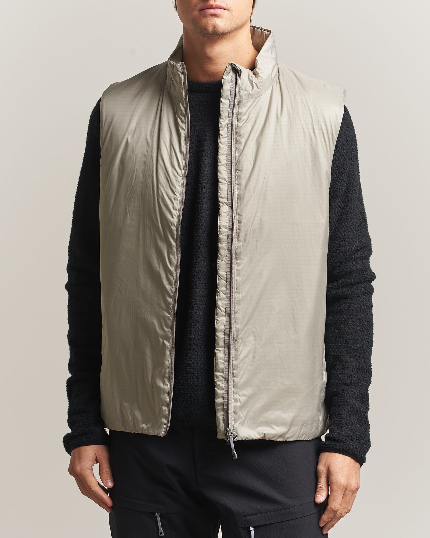 Homme | Gilets | Houdini | Dunfri Primaloft Padded Vest Sandstorm