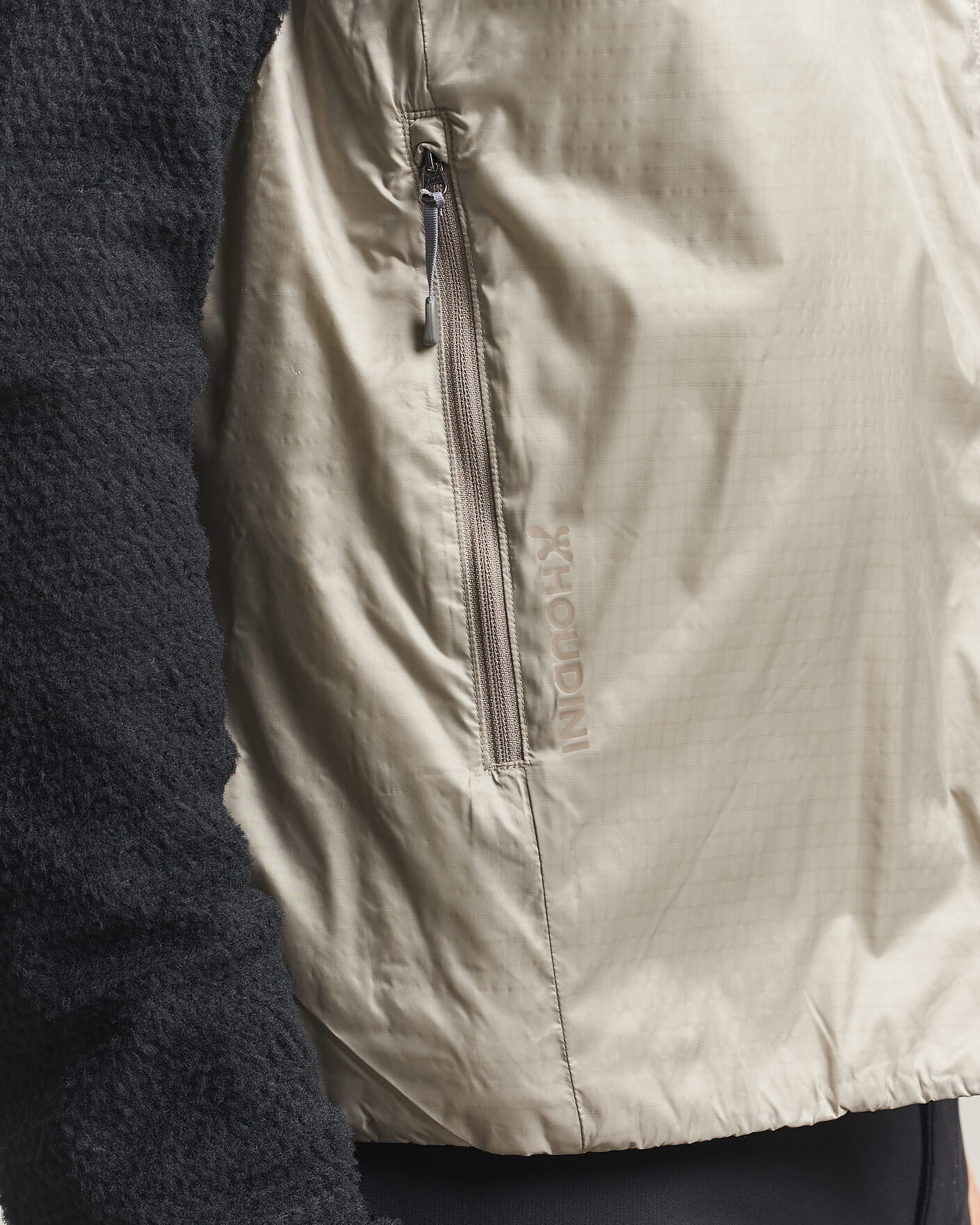 Homme | Gilets | Houdini | Dunfri Primaloft Padded Vest Sandstorm