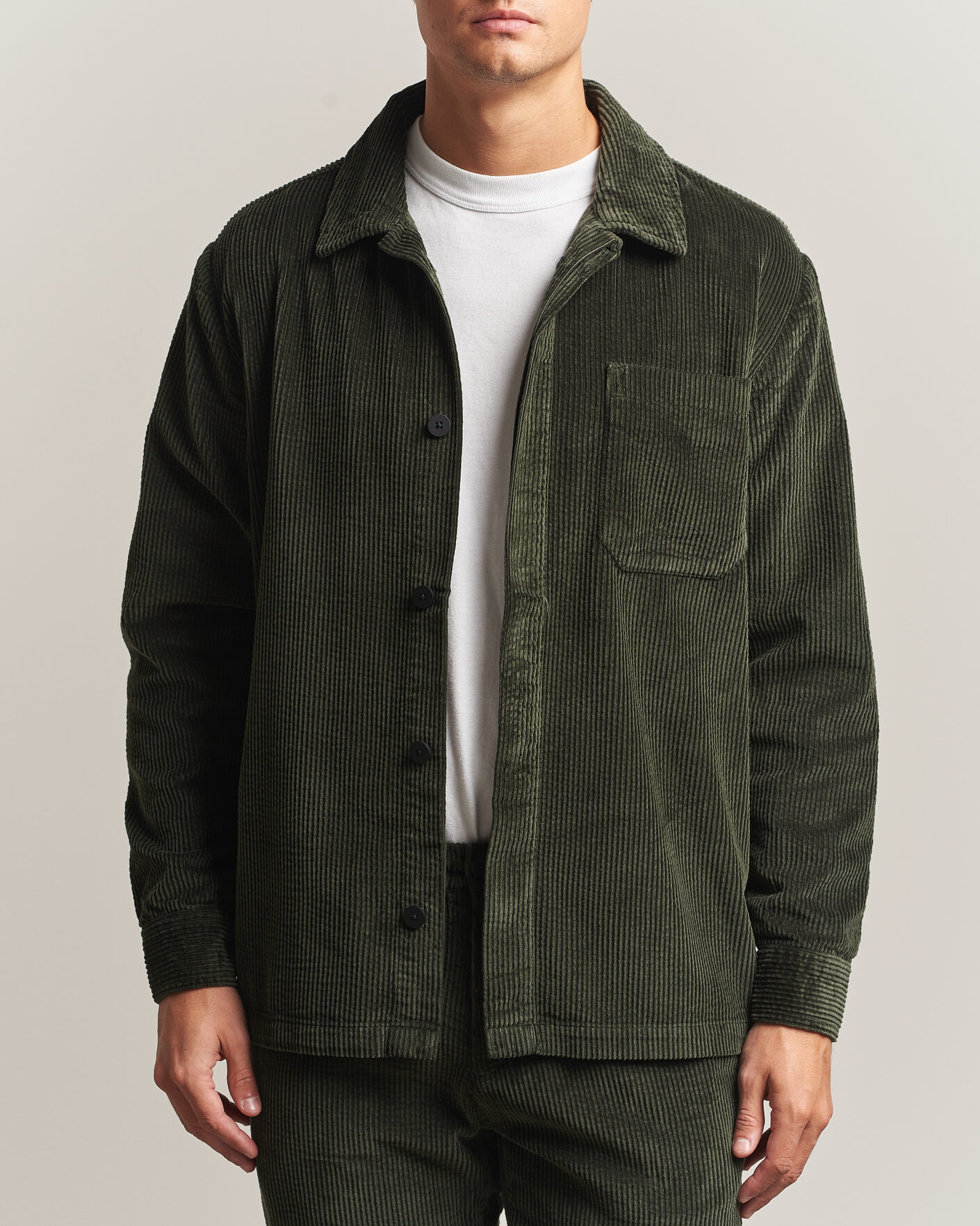 Homme | Chemises | KnowledgeCotton Apparel | Cotton Corduroy Overshirt Forest Night