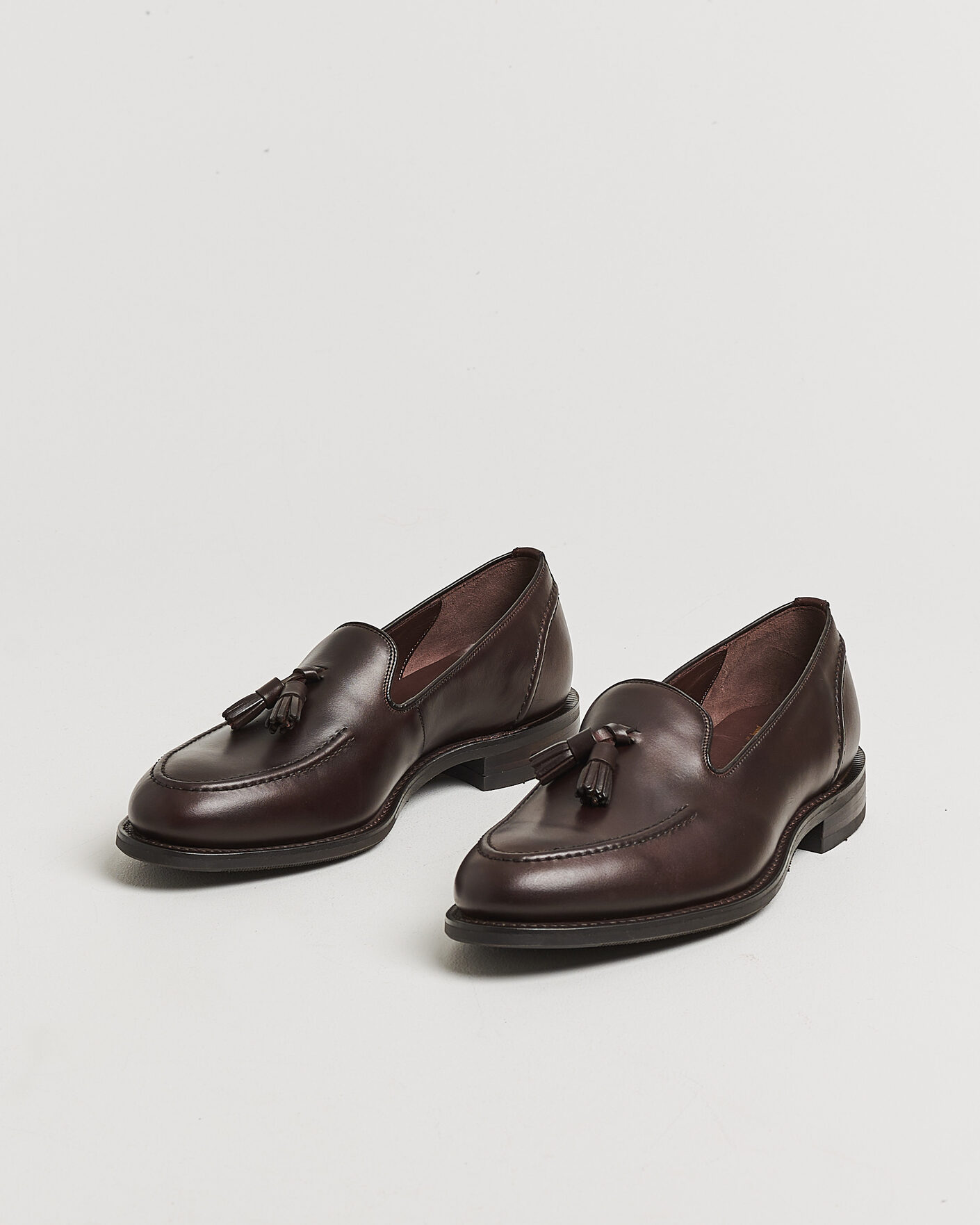 Homme | Loafers | Loake 1880 | Brunel Leather Tassel Loafer Dark Brown