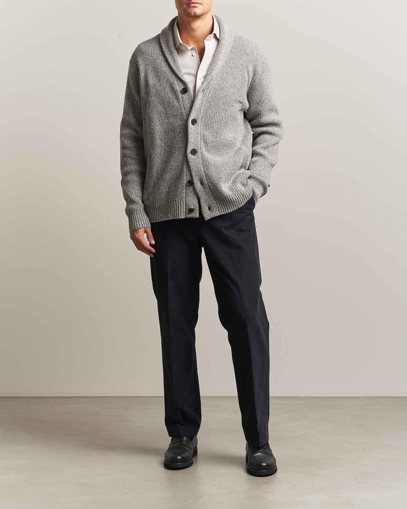 Heren | Truien | Charles Tyrwhitt | Chunky Merino Shawl Neck Cardigan Grey