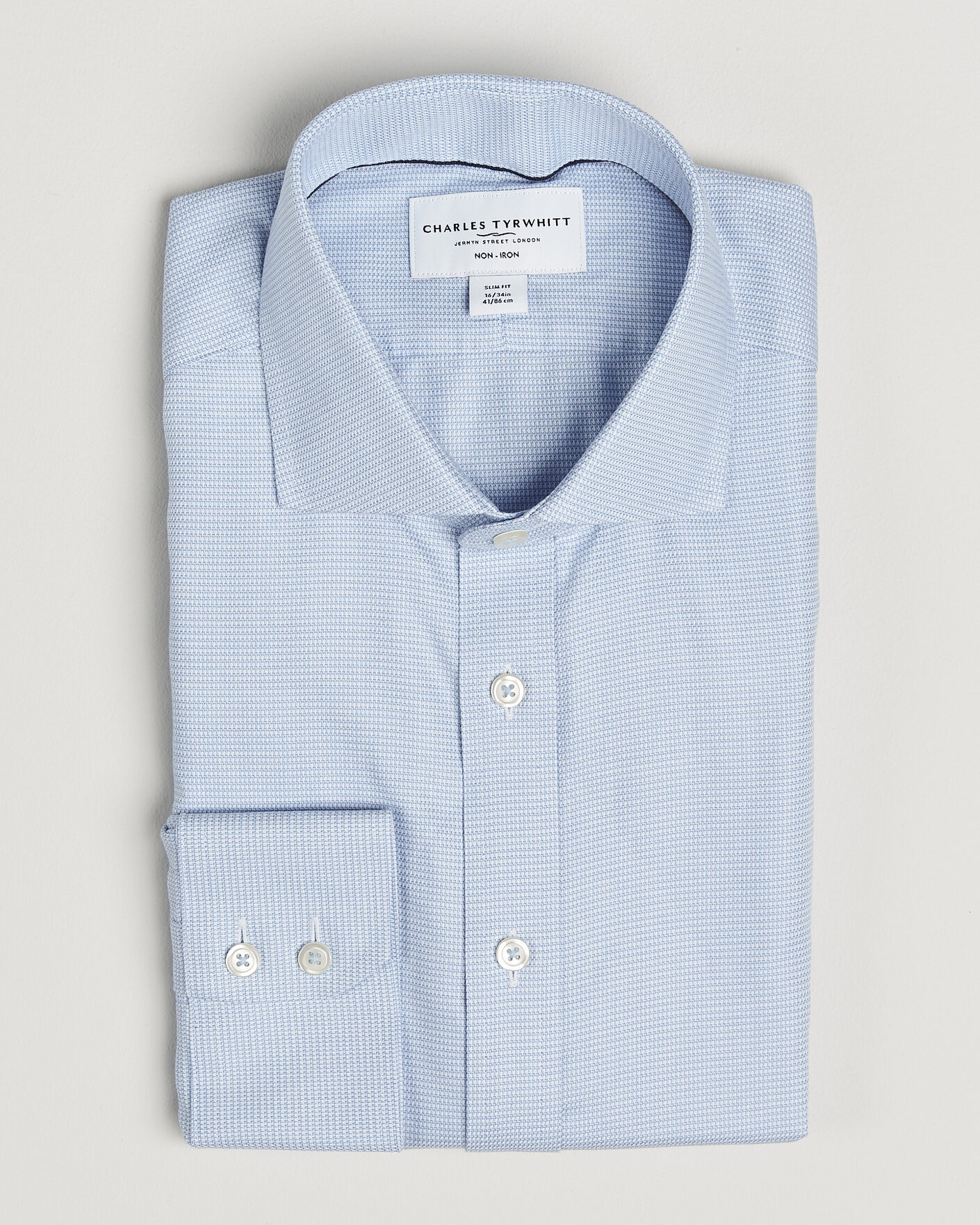 Heren | Overhemden | Charles Tyrwhitt | Slim Fit Non Iron Trafalgar Weave Shirt Sky Blue