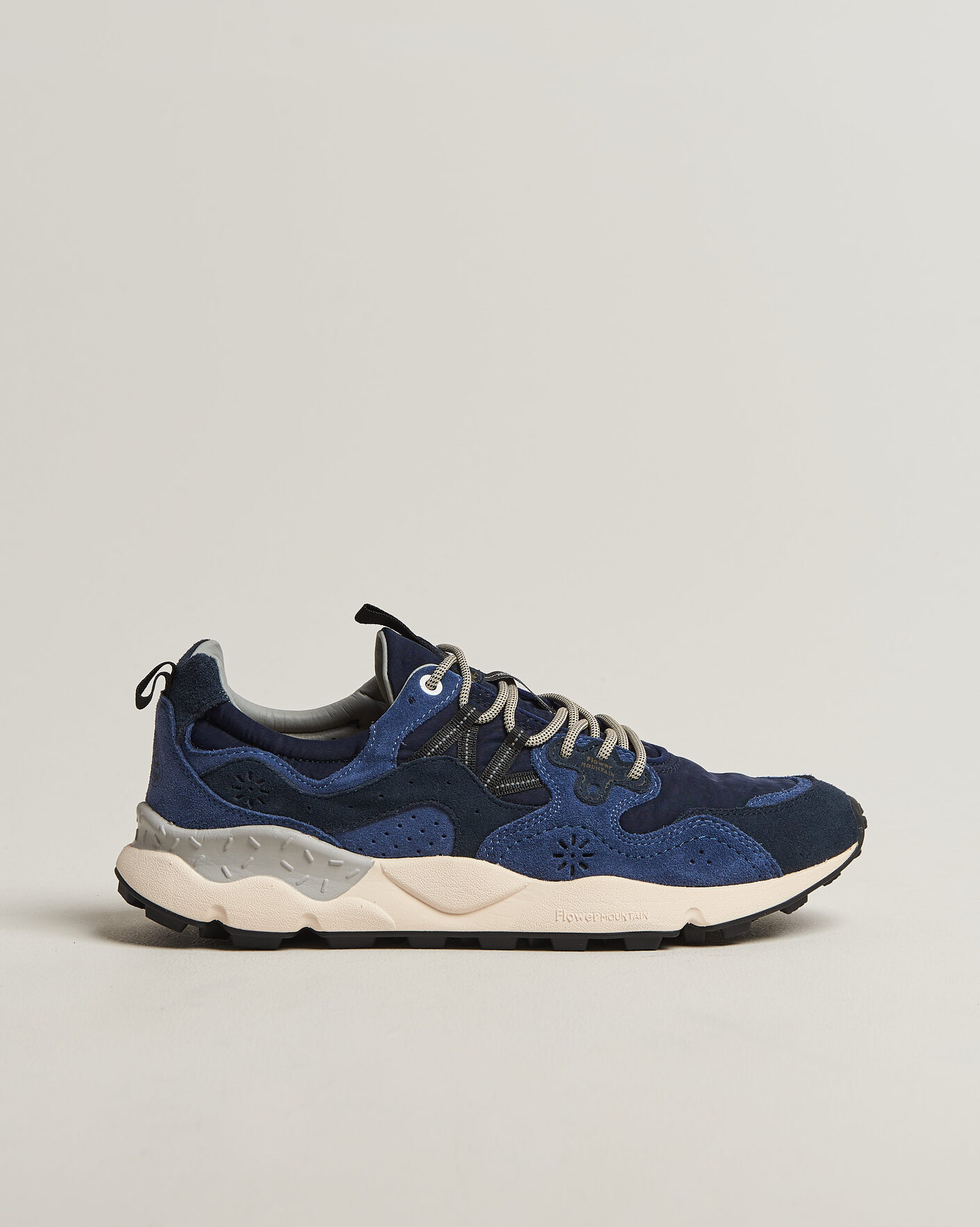 Heren | Sneakers | Flower Mountain | Yamano 3 Cow Velour Sneaker Blue