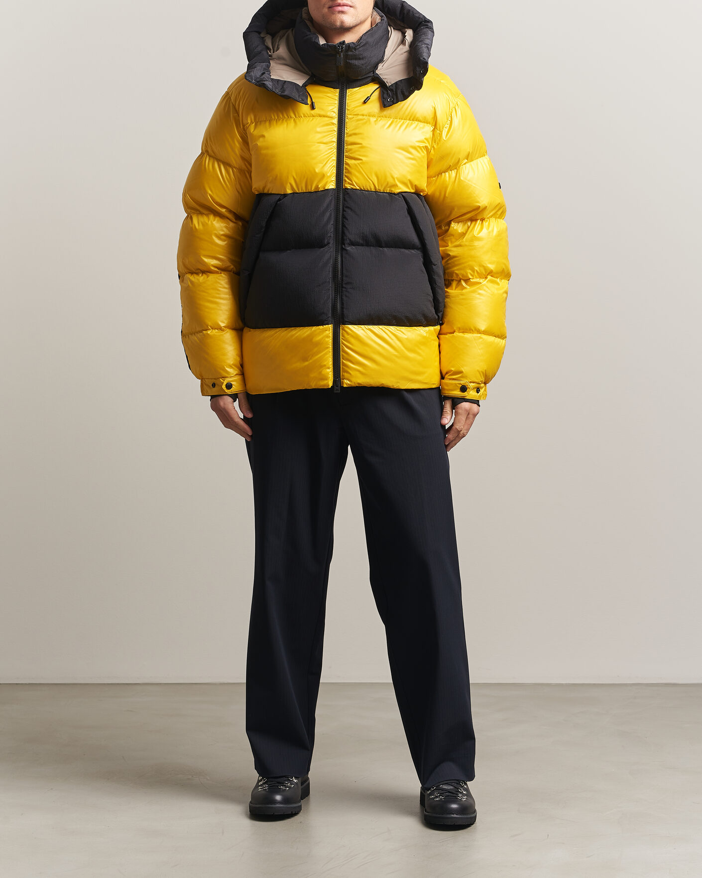 Heren | Jassen | J.Lindeberg | Creek Block Hooded Down Jacket Bumblebee