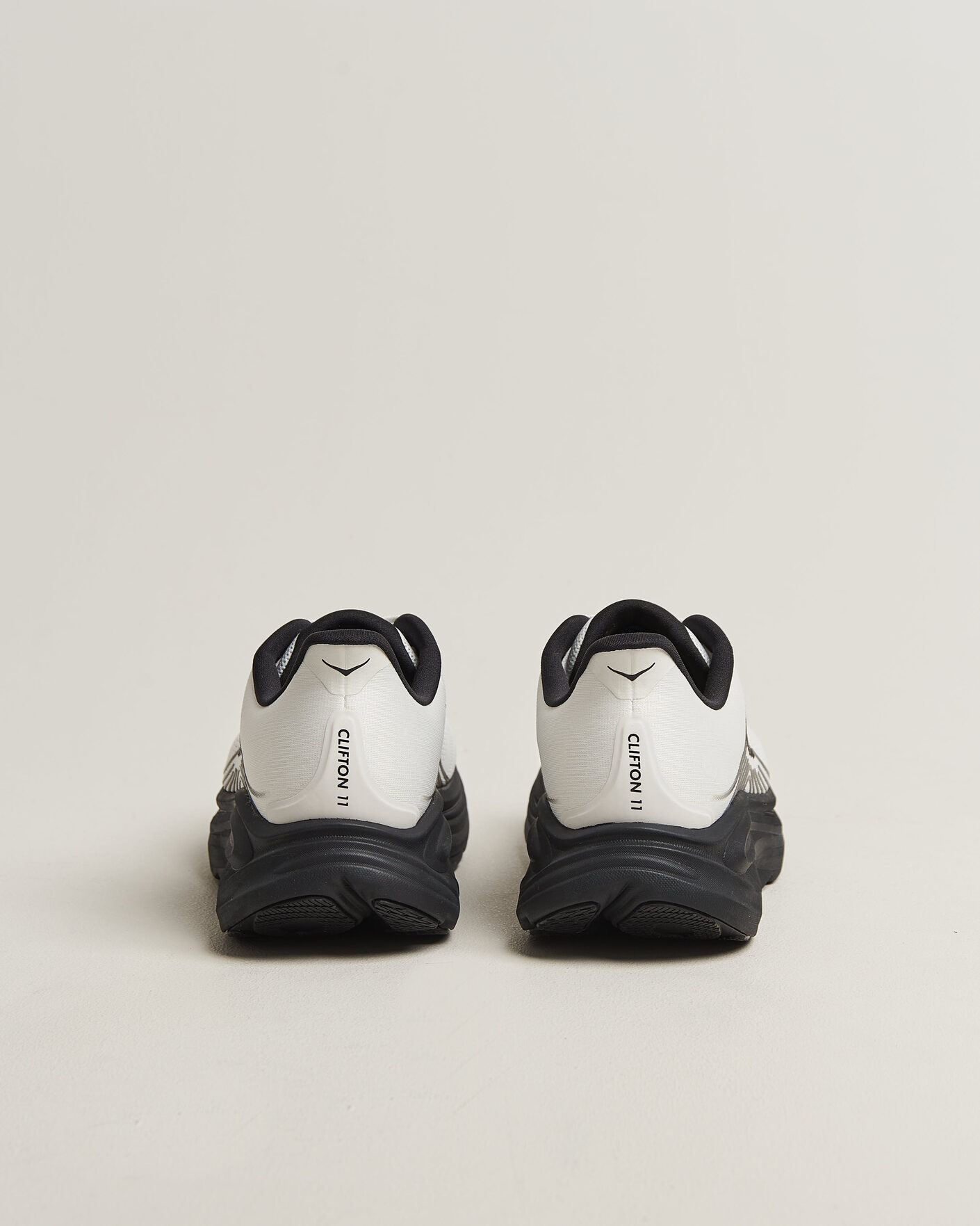 Homme | Chaussures De Running | Hoka | Clifton 11 White/Black