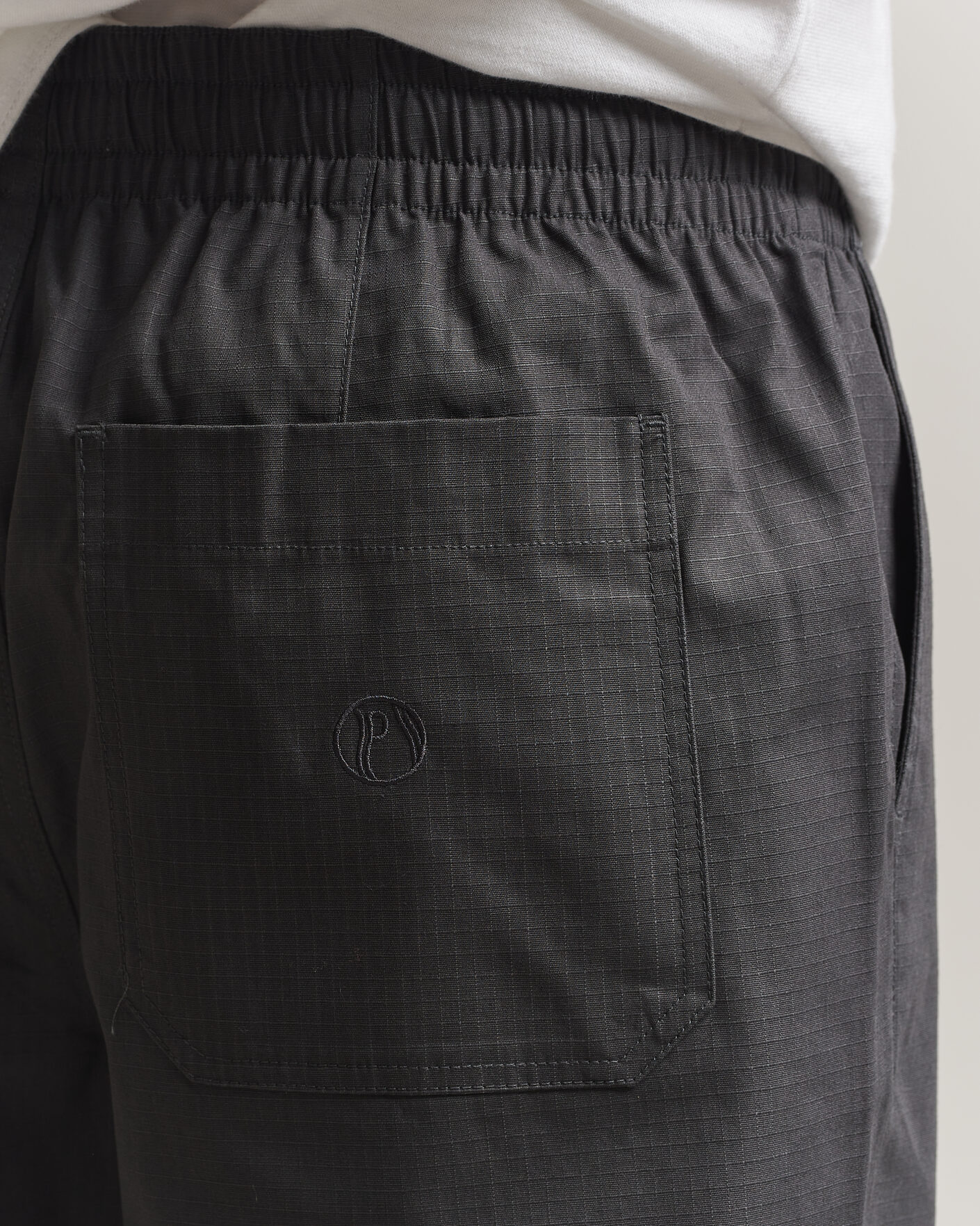 Homme | Pantalons | Palmes | Lucien Ripstop Trousers Charcoal