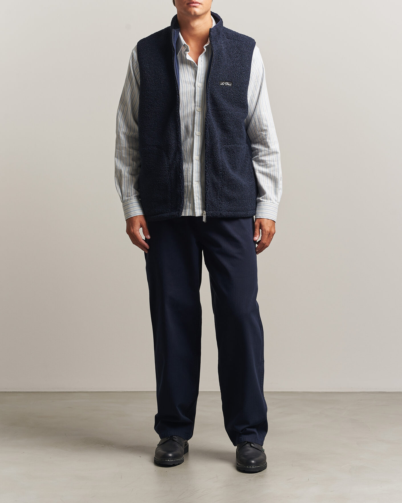 Homme | Gilets | LES DEUX | Patch Teddy Vest Dark Navy