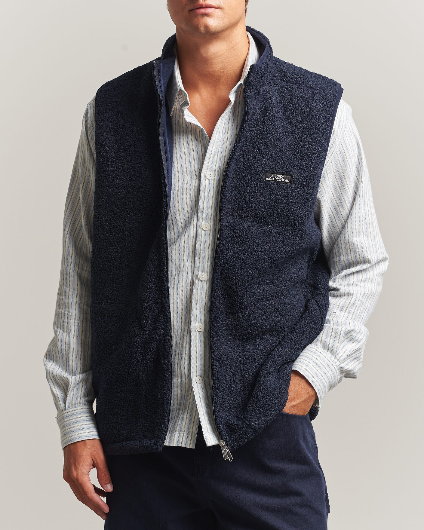 Homme | Gilets | LES DEUX | Patch Teddy Vest Dark Navy