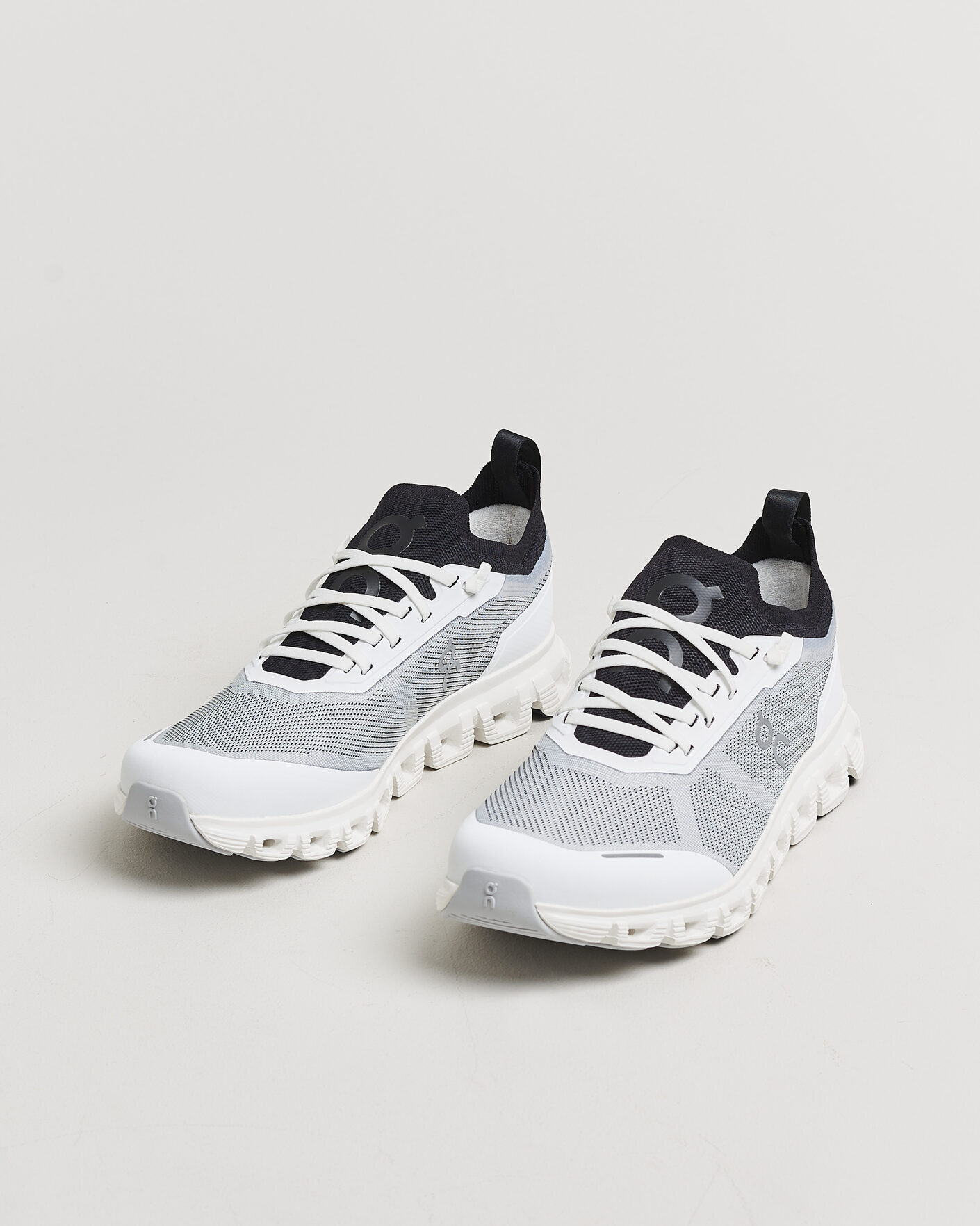 Homme | Baskets | On | Cloud 6 Versa White/Black