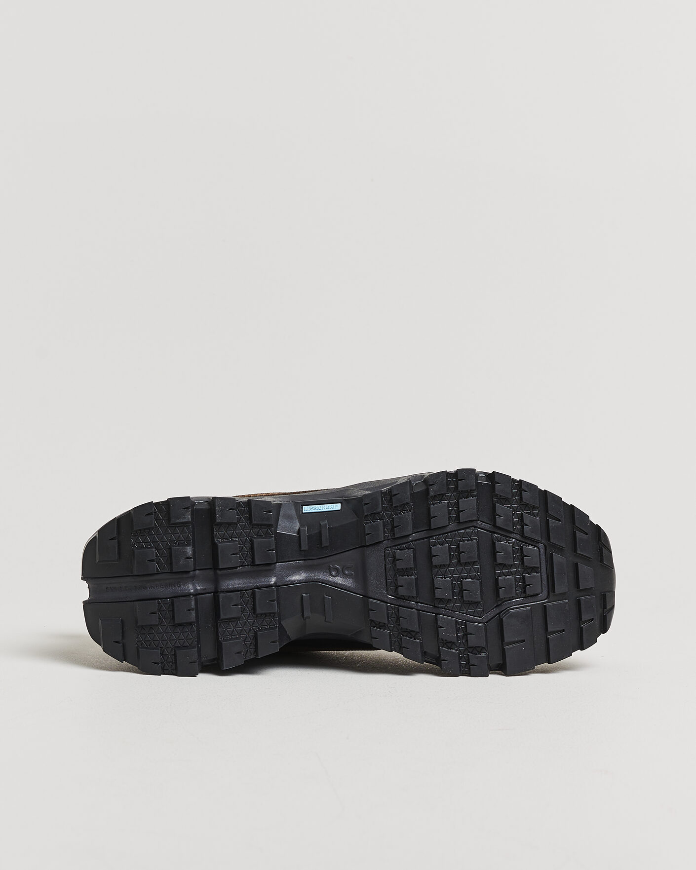 Heren | Trail sneakers | On | Cloudrock Low Waterproof Earth/Black