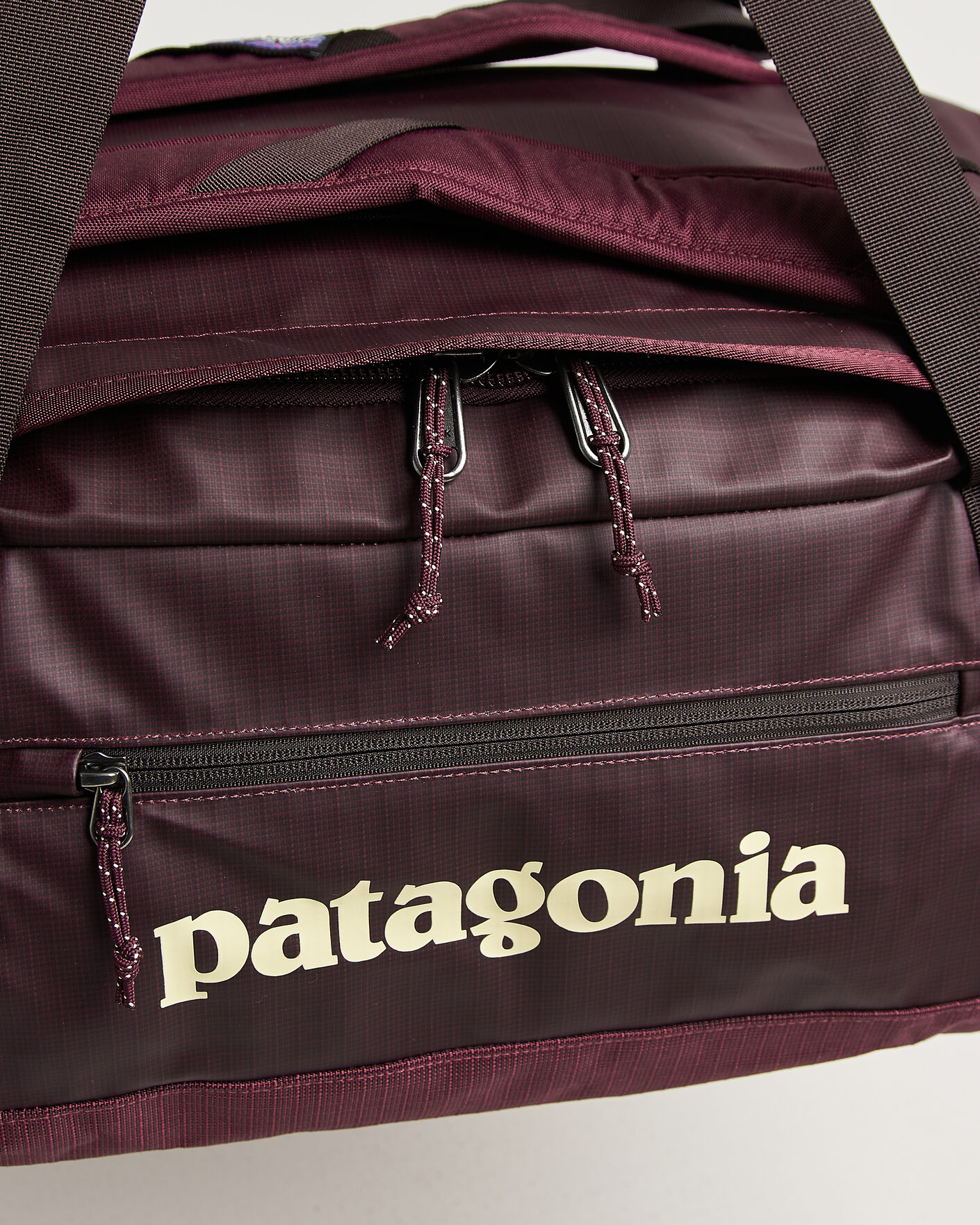 Heren | Tassen | Patagonia | Black Hole Duffel 40L Berry Fig