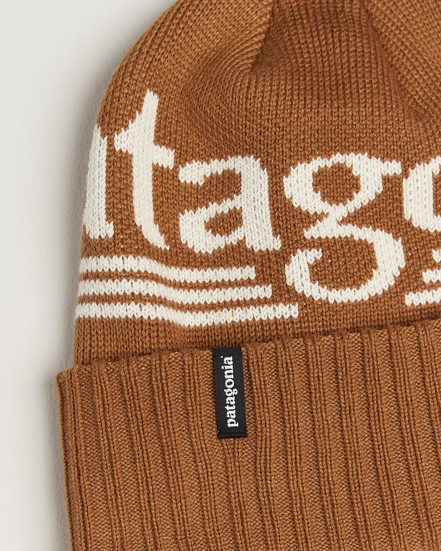 Homme | Bonnets | Patagonia | Powder Town Beanie Cinnamon Brown