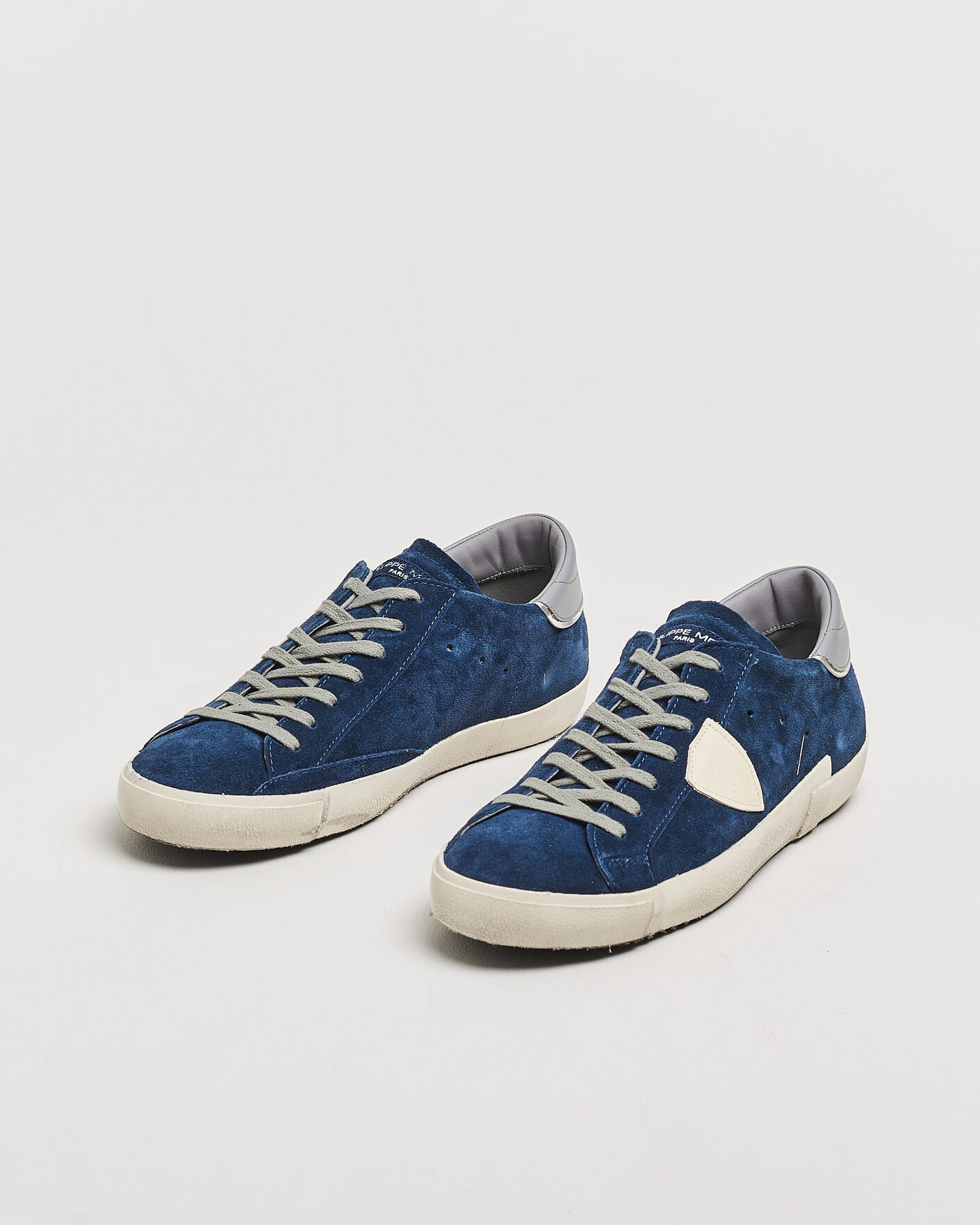 Homme | Baskets | Philippe Model | PRSX Low Top Suede Sneaker Blue/Grey