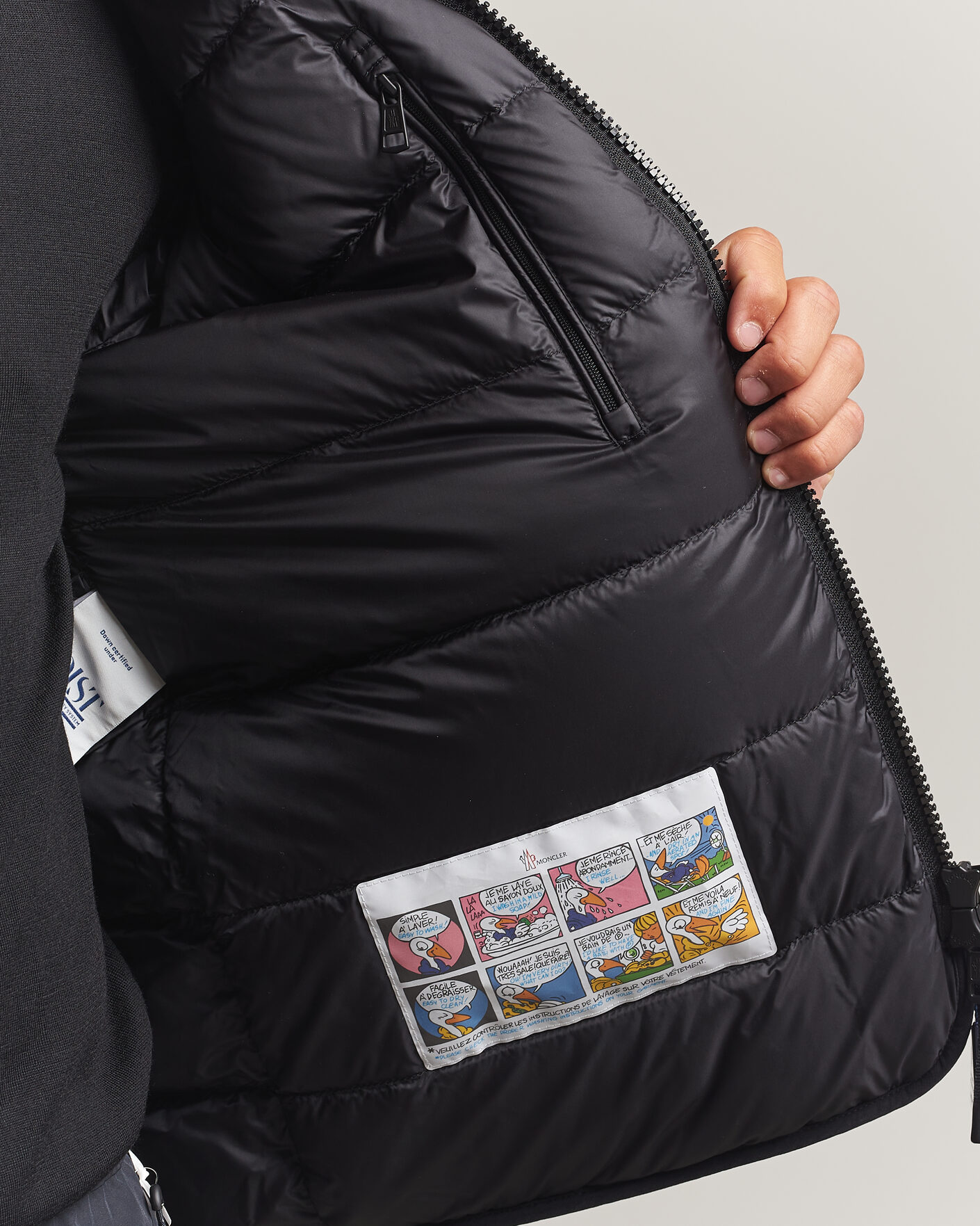 Homme | Manteaux Et Vestes | Moncler | Pelat Down Jacket Black