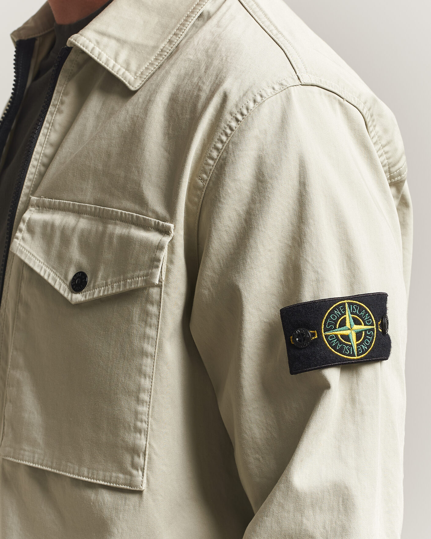 Homme | Chemises | Stone Island | Organic Cotton Satin Stretch Zip Overshirt Sand