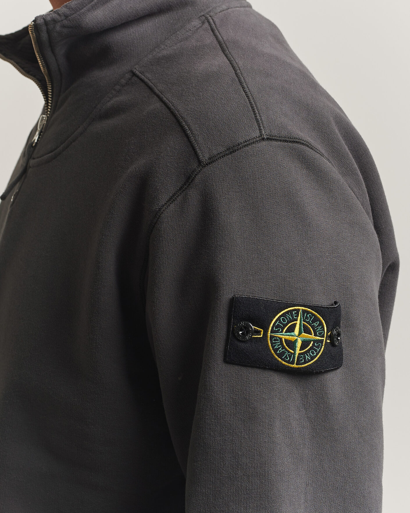 Heren | Truien | Stone Island | Brushed Cotton Fleece Half Zip Lead Grey