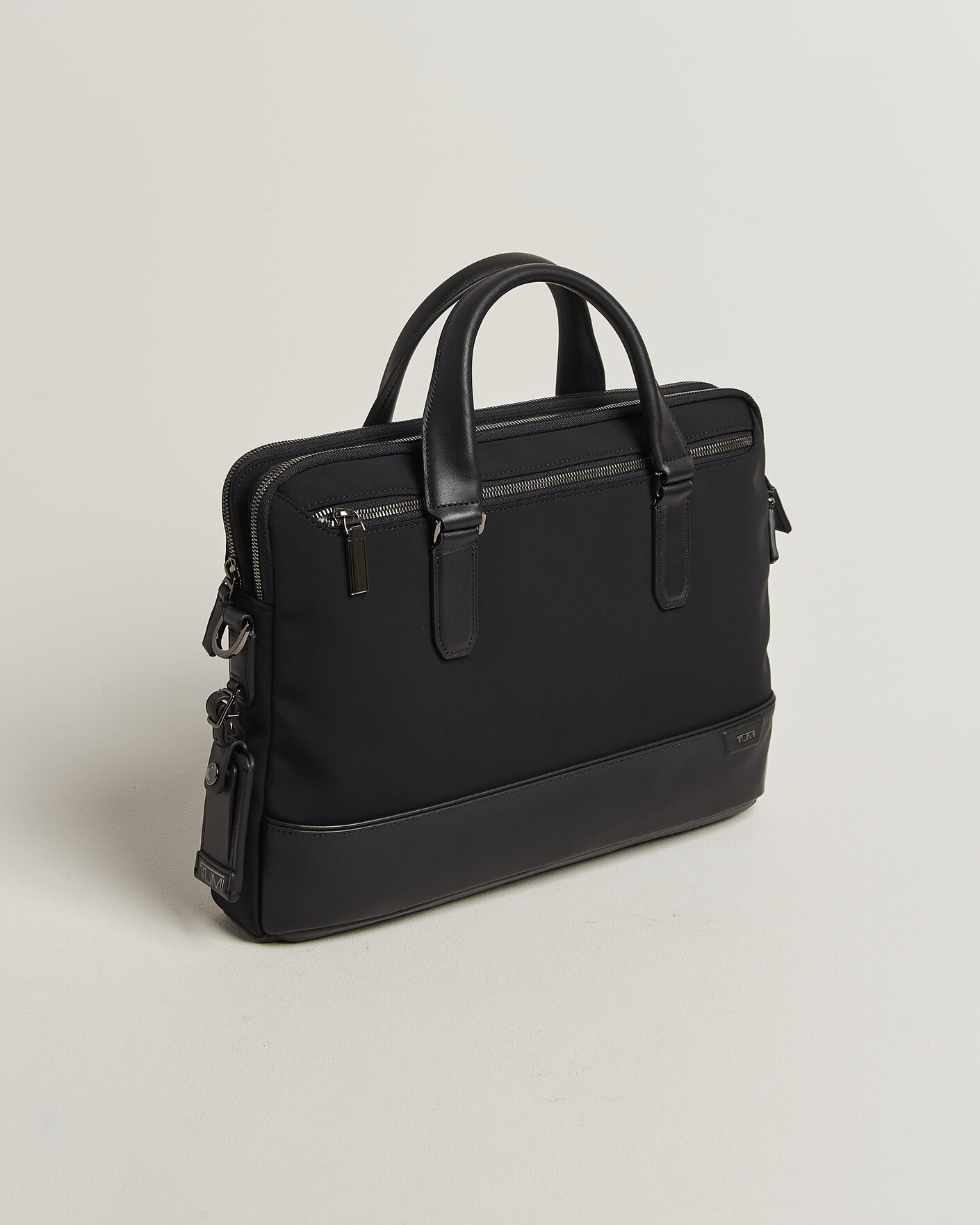 Heren | Tassen | TUMI | Harrison Sycamore Slim Nylon Brief Midnight Black