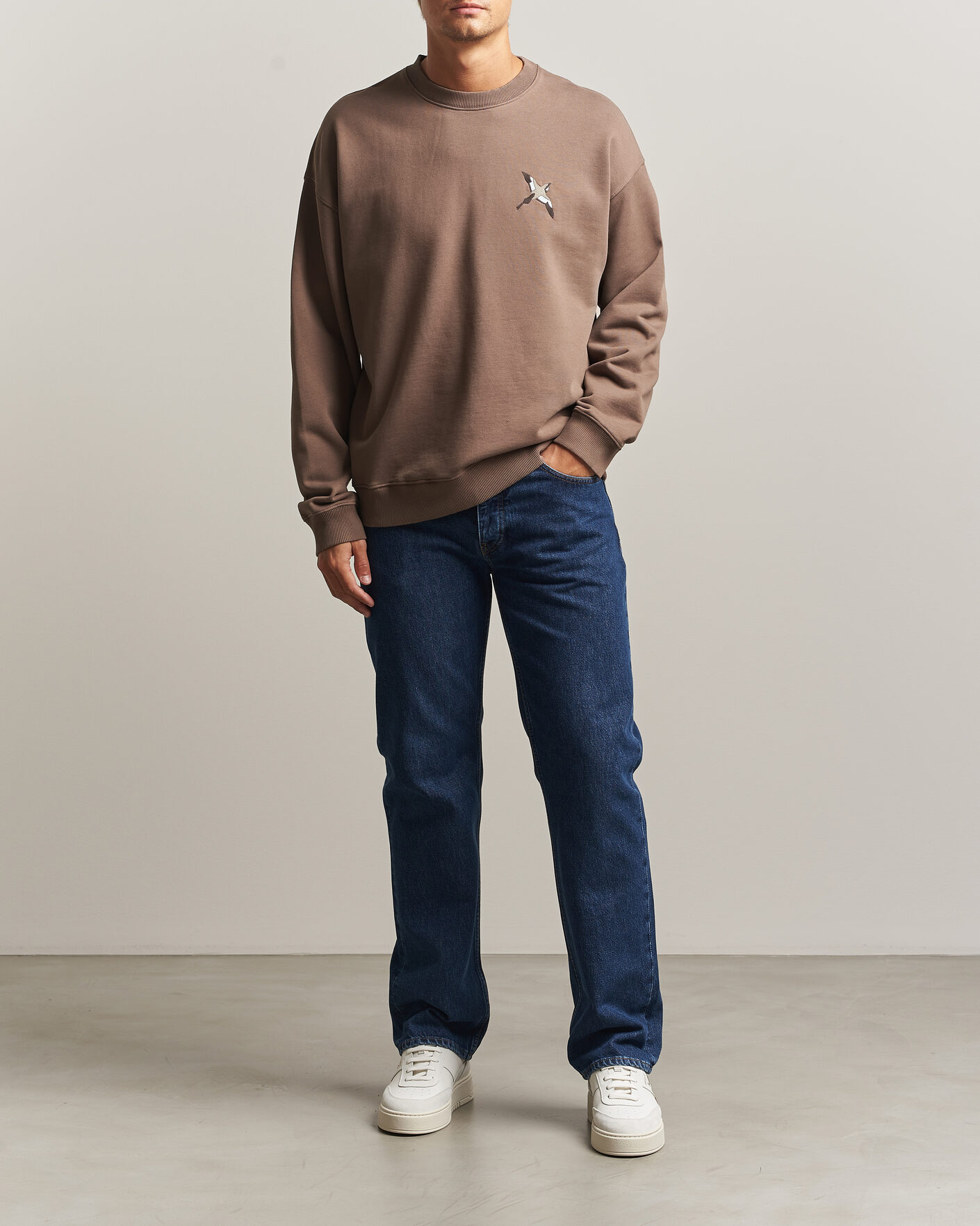 Heren | Truien | Axel Arigato | Micro Bee Bird Sweatshirt Coffee Brown