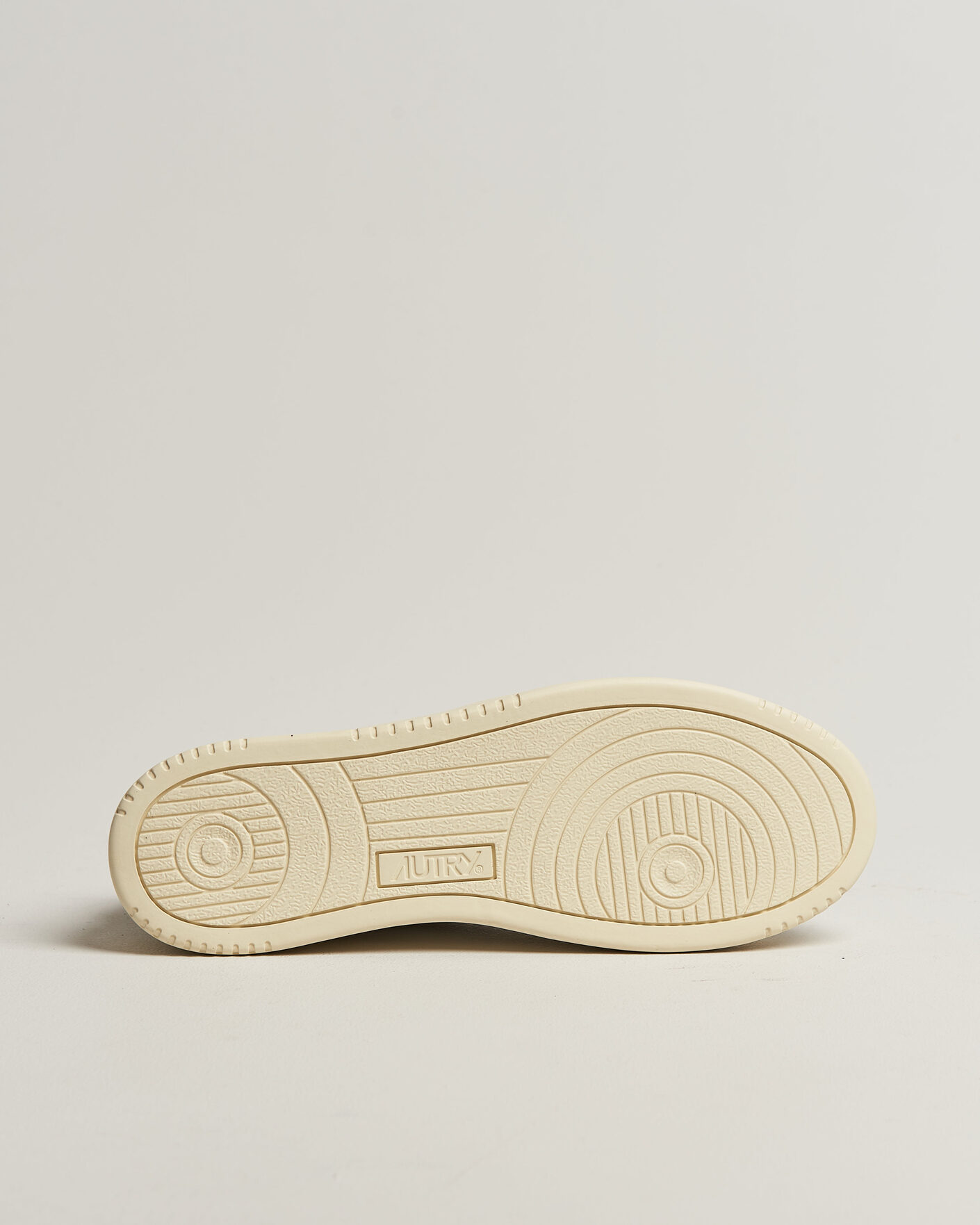 Homme | Baskets | Autry | Medalist Low Sneaker White/Chocolate