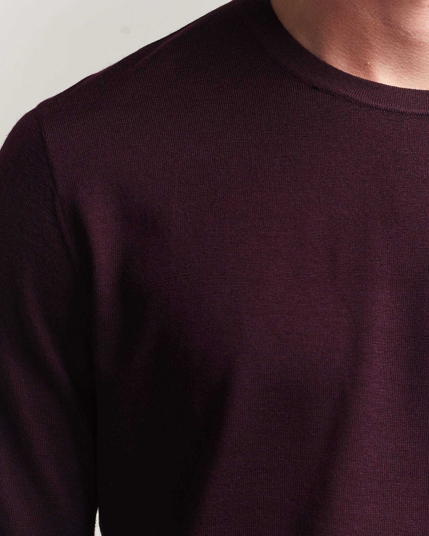 Heren | Truien | Tiger of Sweden | Connor Extra Fine Merino Crew Neck Pullover Aubergine