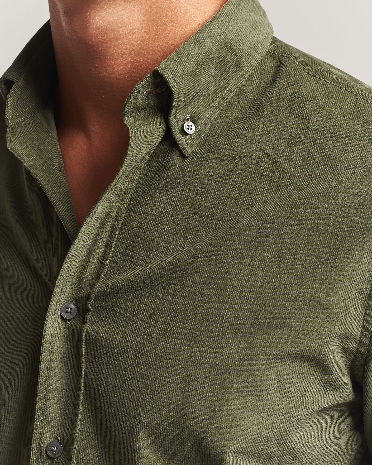 Heren | Overhemden | Tiger of Sweden | Bjorn Corduroy Shirt City Green