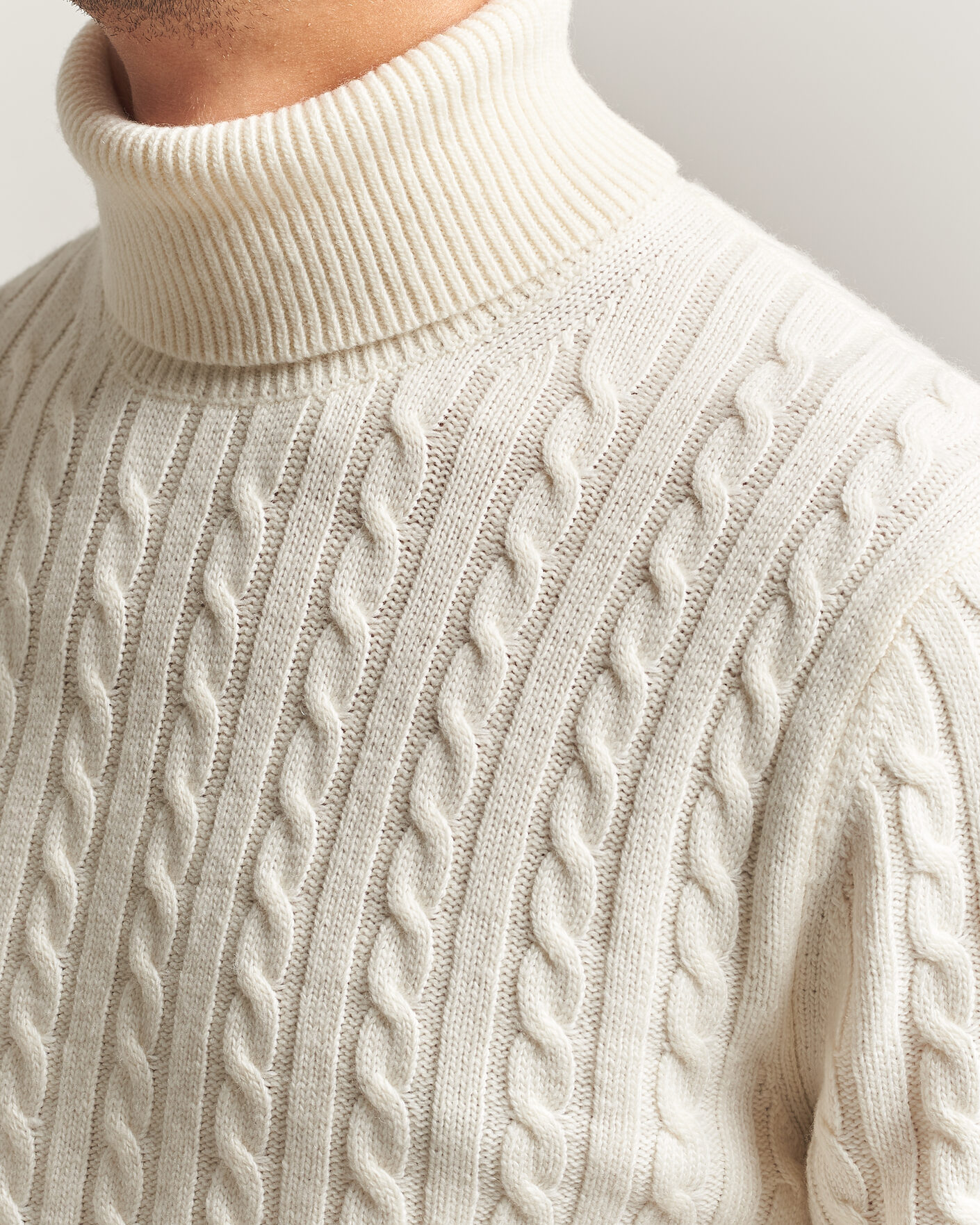 Homme | Pulls Et Tricots | Tiger of Sweden | Wilde Wool/Cashmere Cable Turtleneck Porcelain Cream