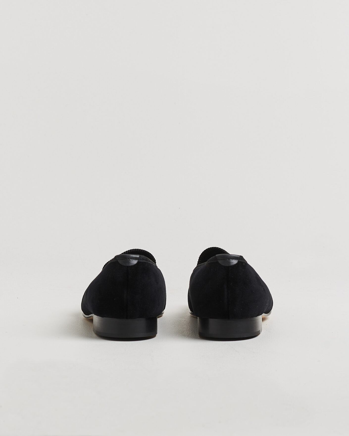 Heren | Instappers | Bowhill & Elliott | Martini Venetian Pump Black Velvet