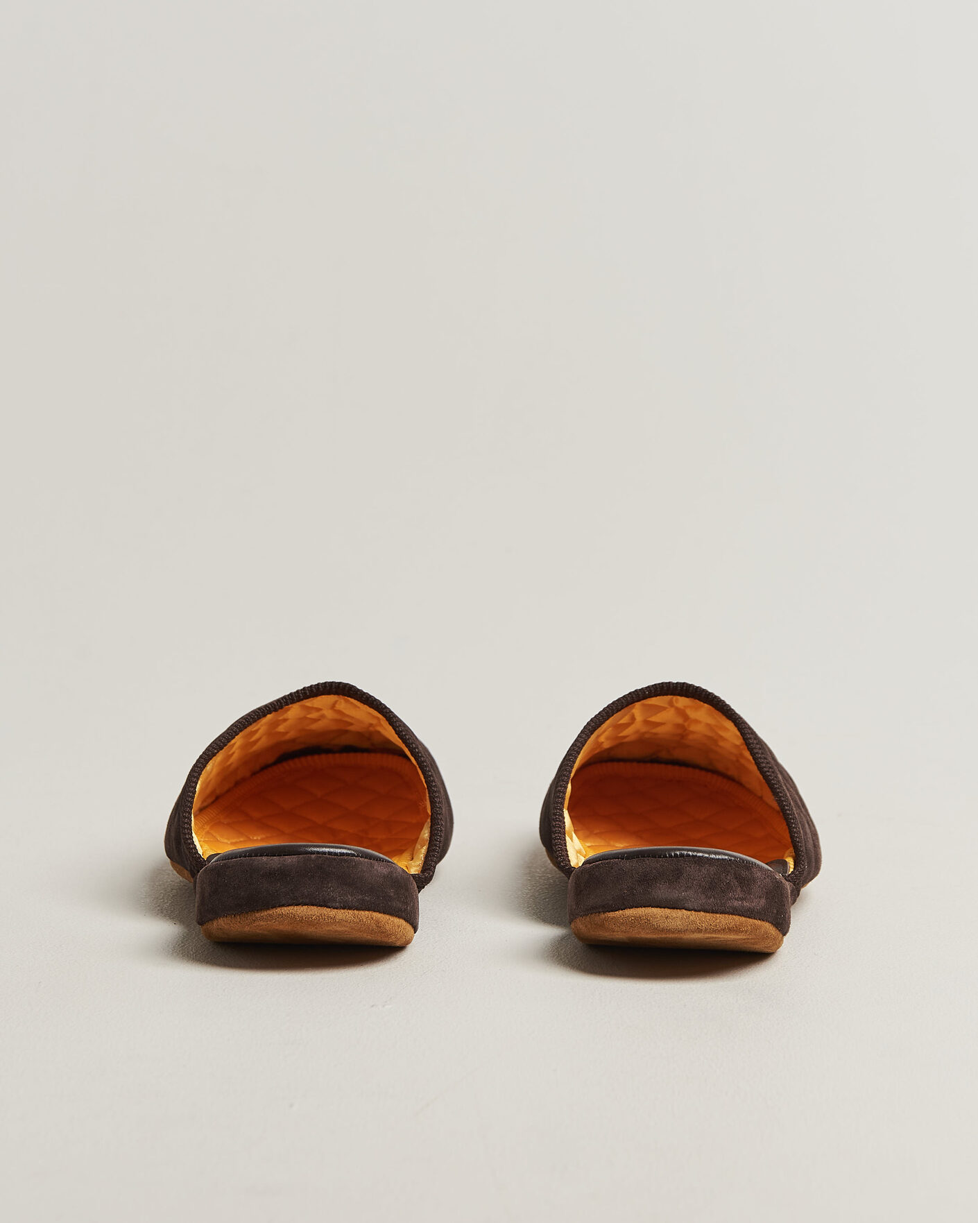 Heren | Sandalen slides | Bowhill & Elliott | Mule Slipper Quilt Lining Chocolate Suede